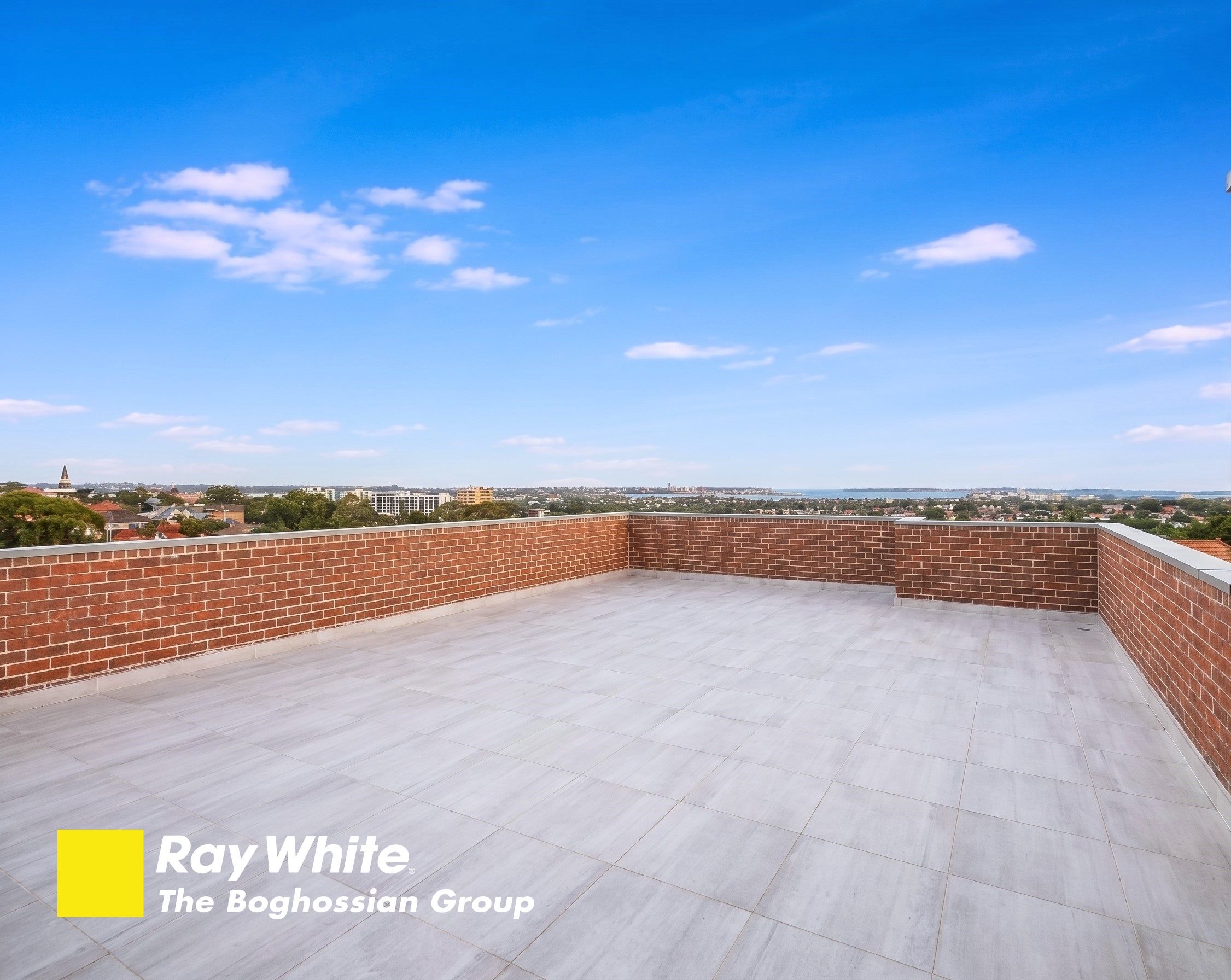 11 Waratah Street — photo 6 of 11