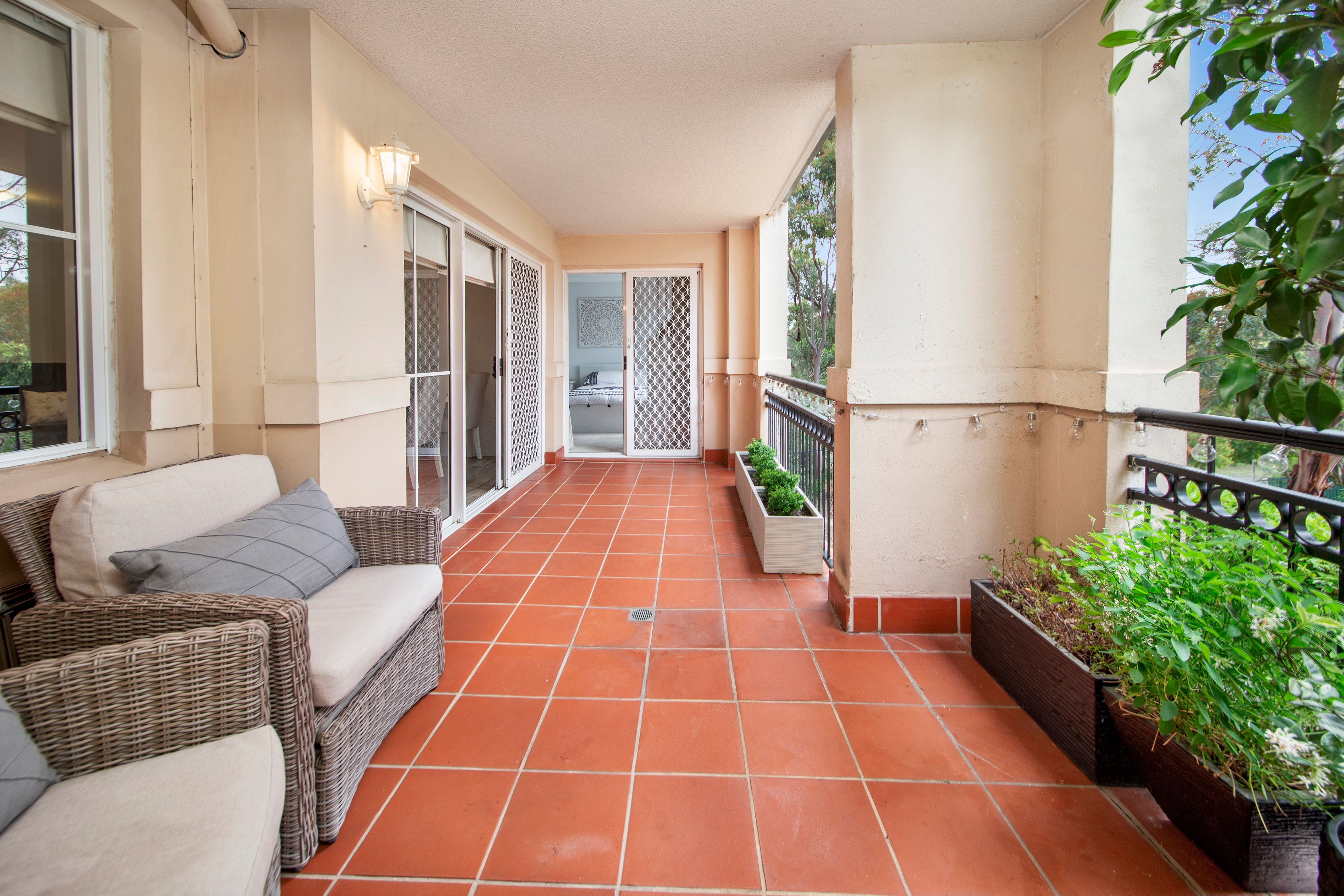 3/2 Peachtree Way, Menai, NSW 2234