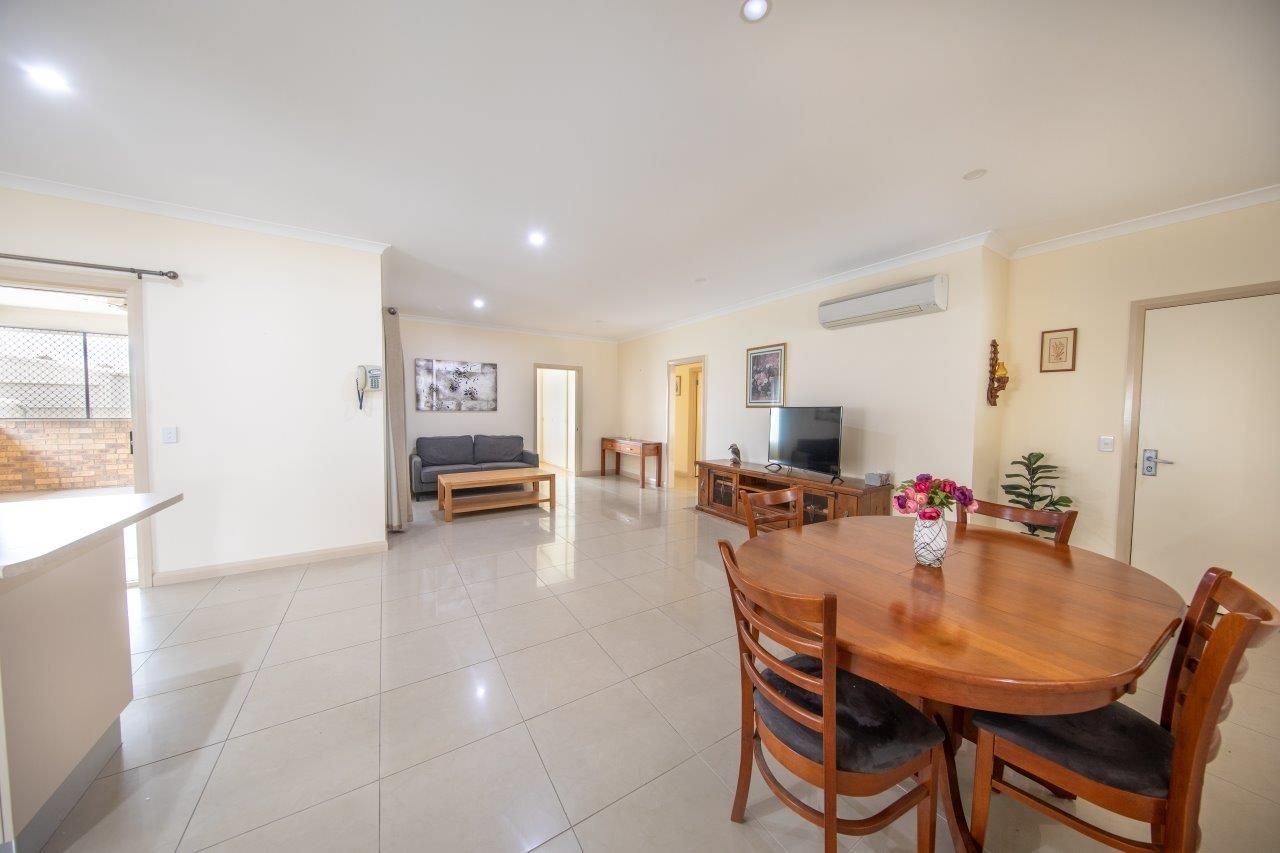 9 Penglase Street — photo 7 of 24