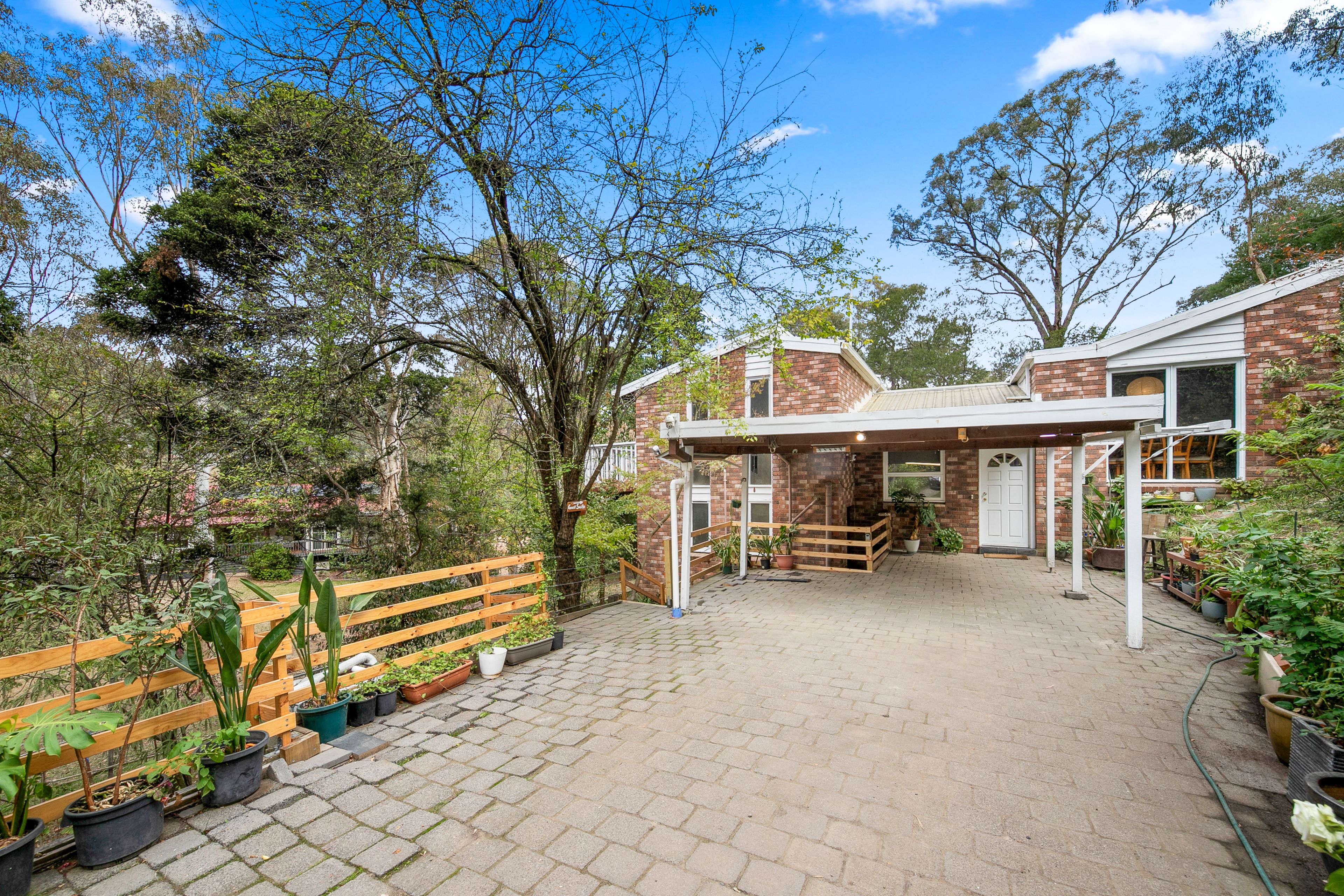 18 Lower Road, Wattle Glen, VIC 3096
