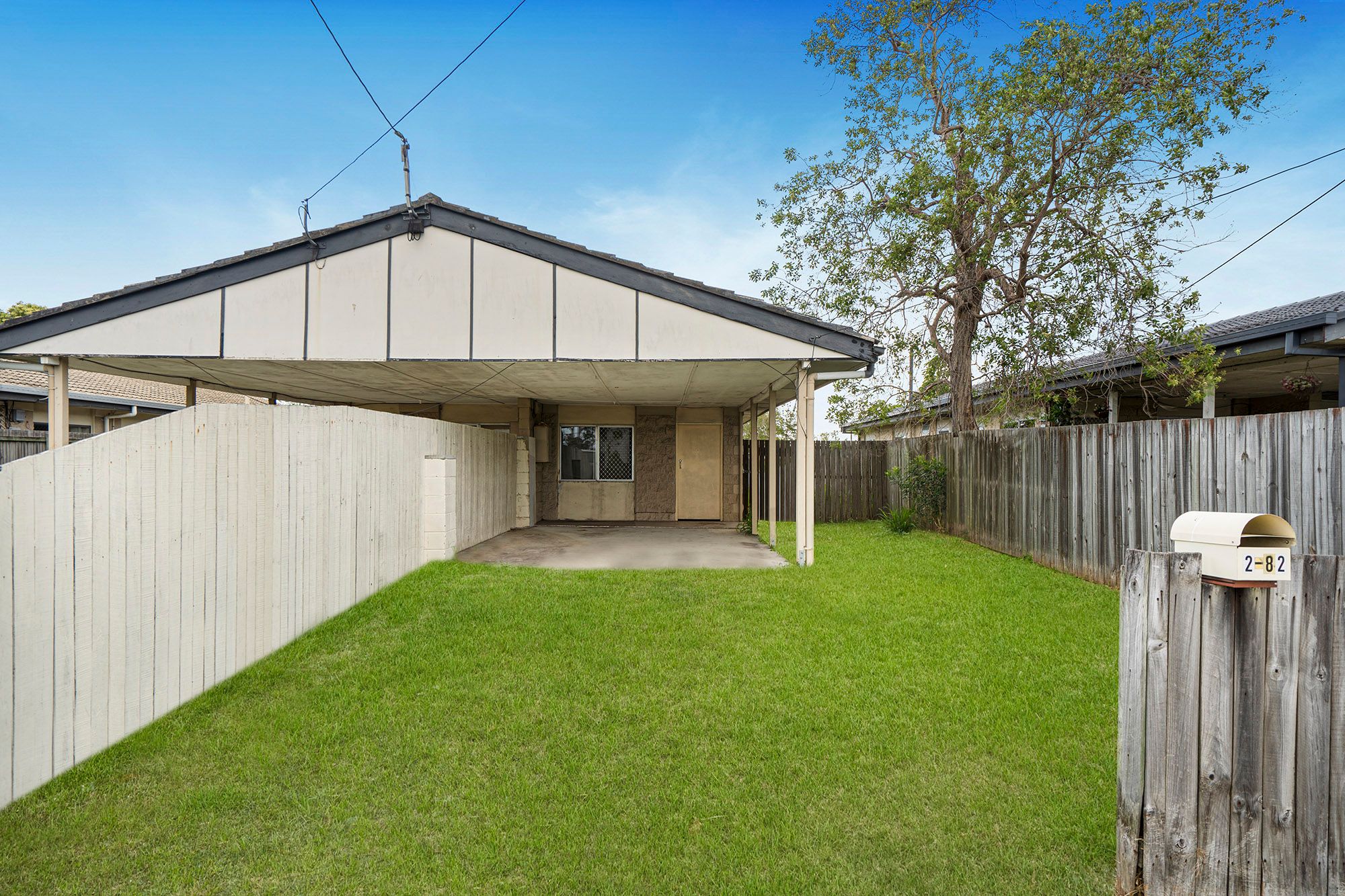 82 Railway Parade, Woodridge, QLD 4114
