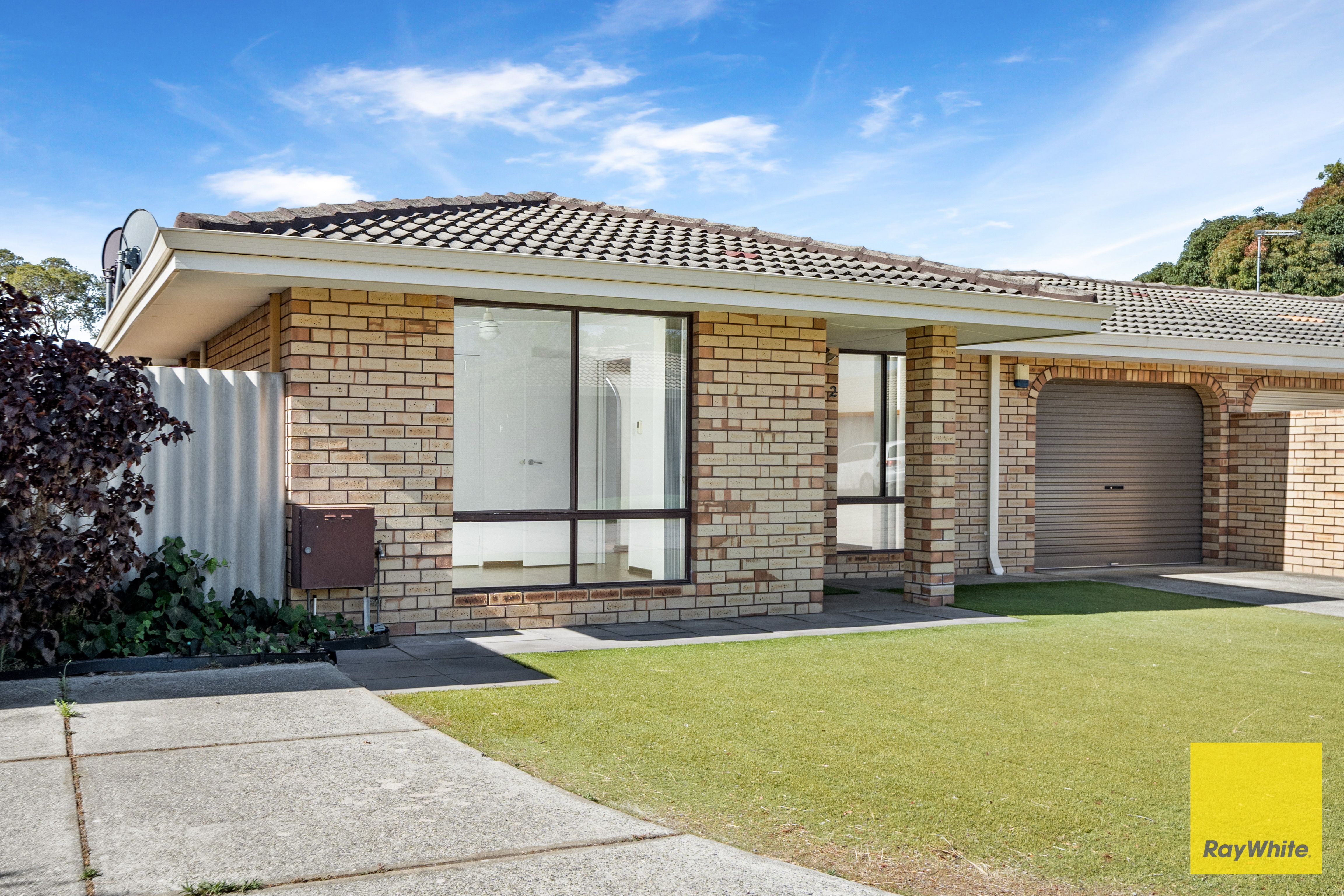 2/54 Freeland Square, Eden Hill, WA 6054