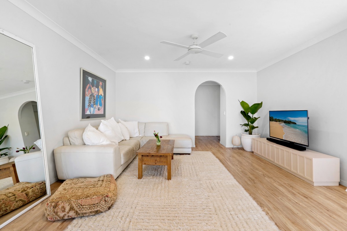 9/34 Alexandra Avenue, Mermaid Beach, QLD 4218