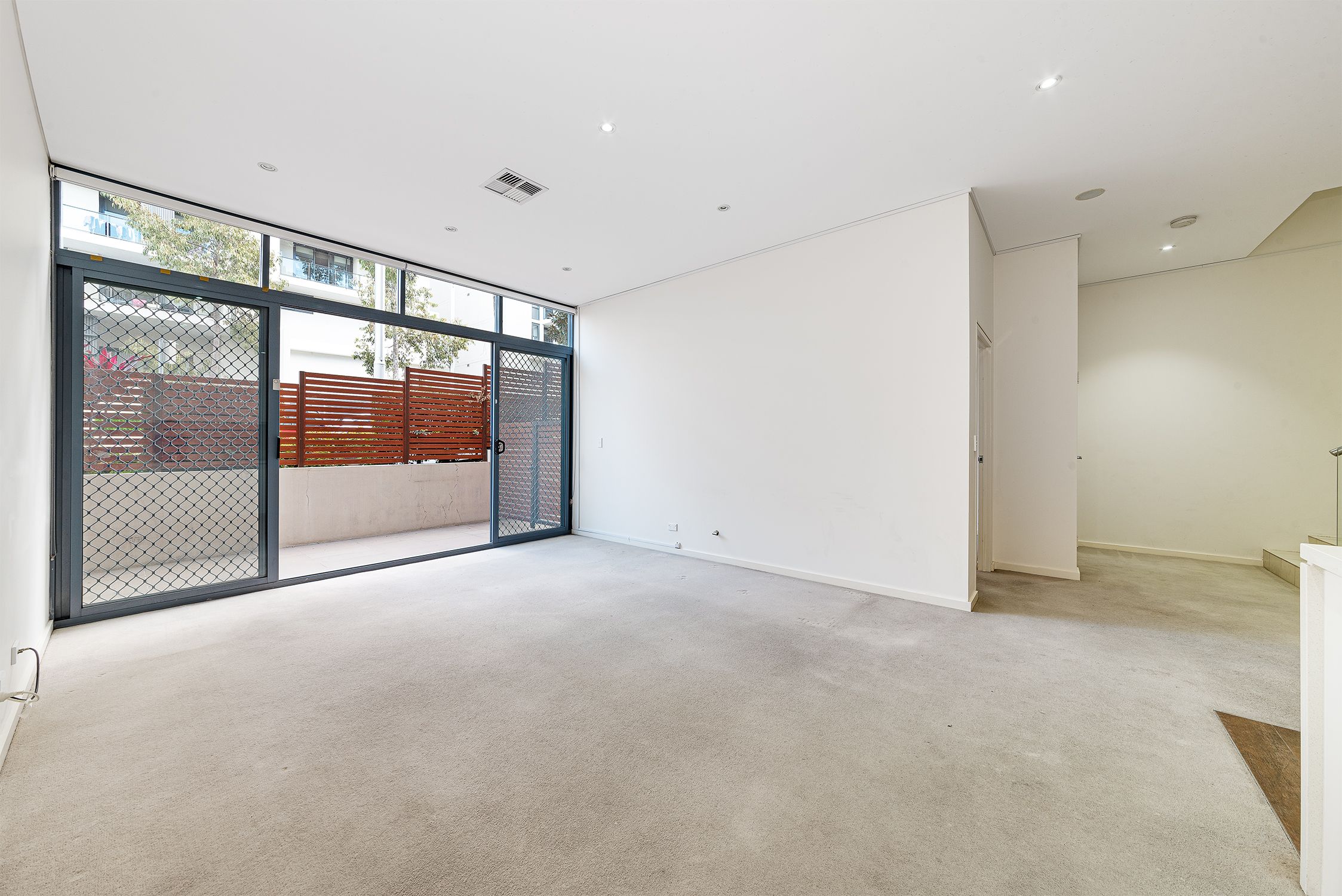 27/4-8 Angas Street, Meadowbank, NSW 2114
