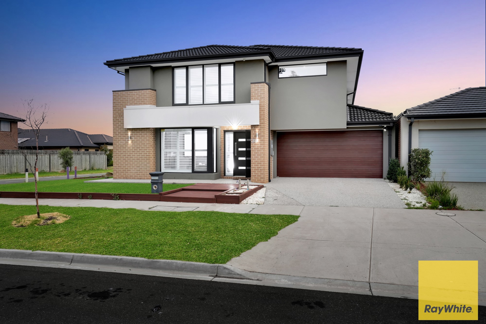 38 Henderson Circuit, AINTREE, VIC 3336