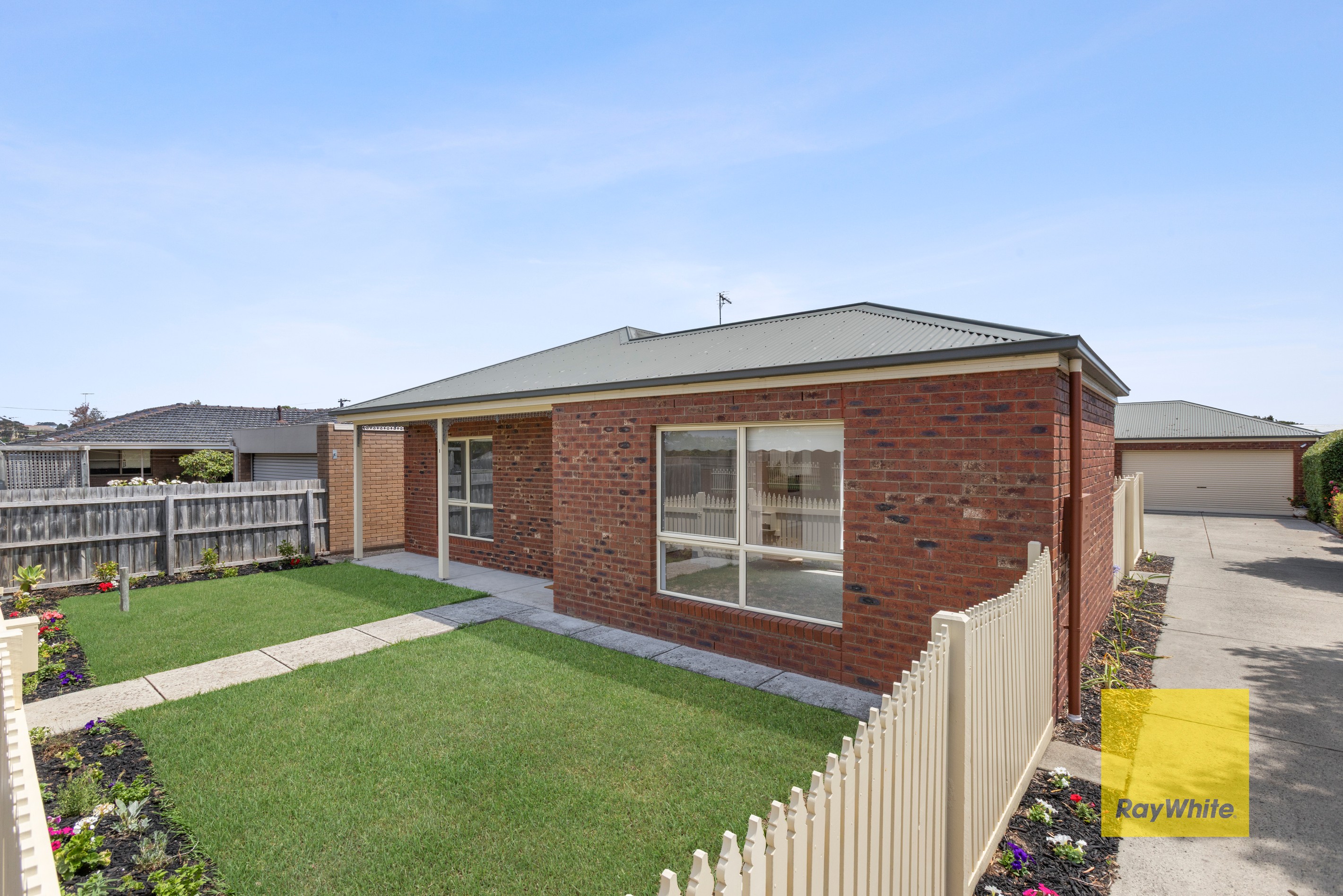 1/21 Crestmoor Drive, Highton, VIC 3216