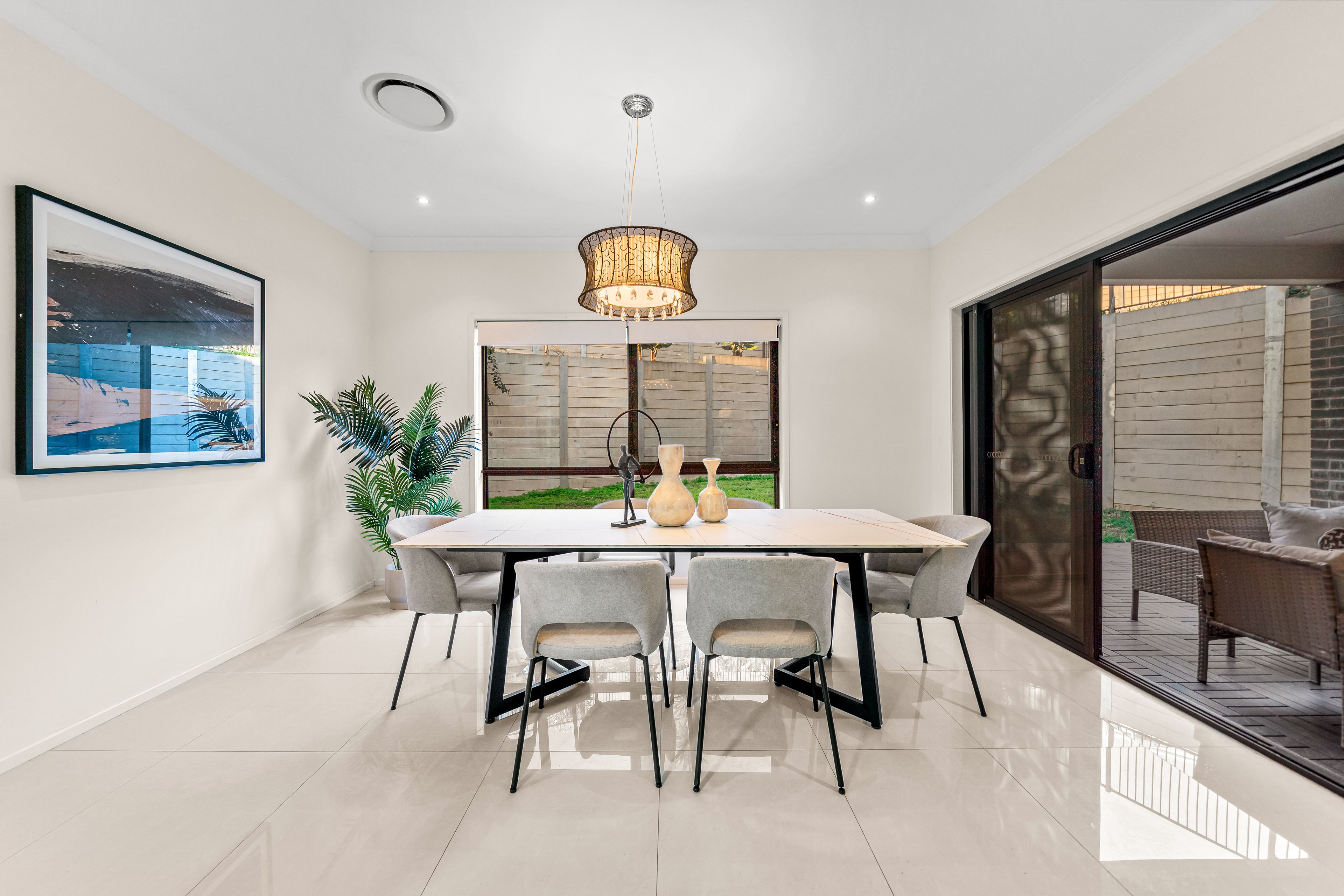 92 Pioneer Drive — photo 7 of 30