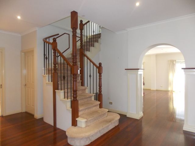 7 Kinrade Street, Hughesdale, VIC 3166
