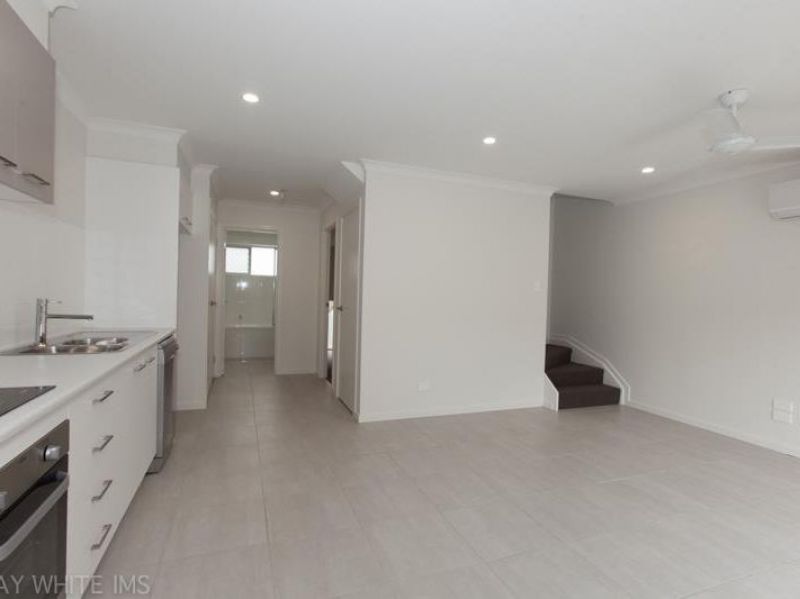 76 Glorious Promenade, Redbank Plains, QLD 4301