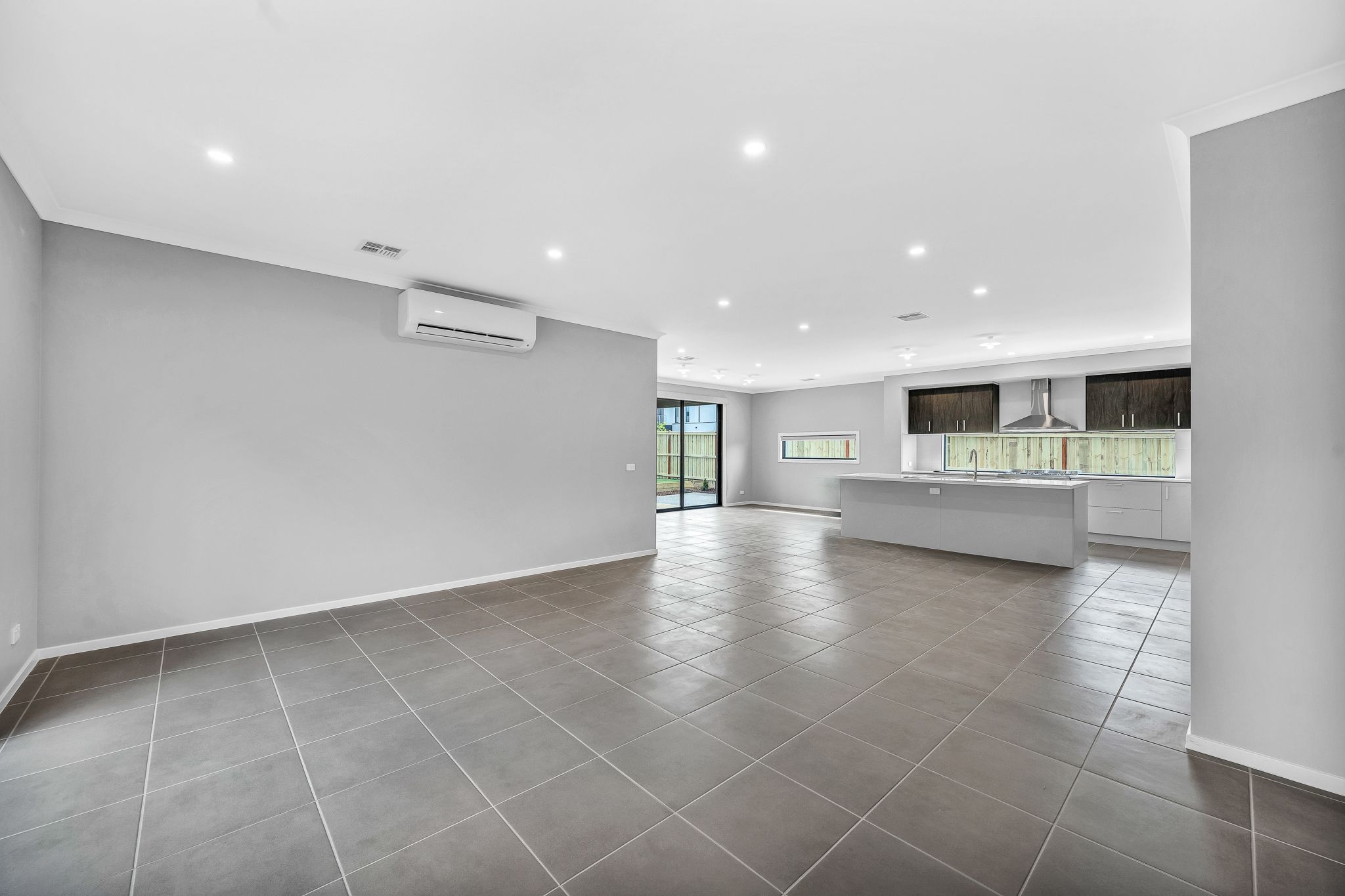 24 Salamanca Drive — photo 4 of 26