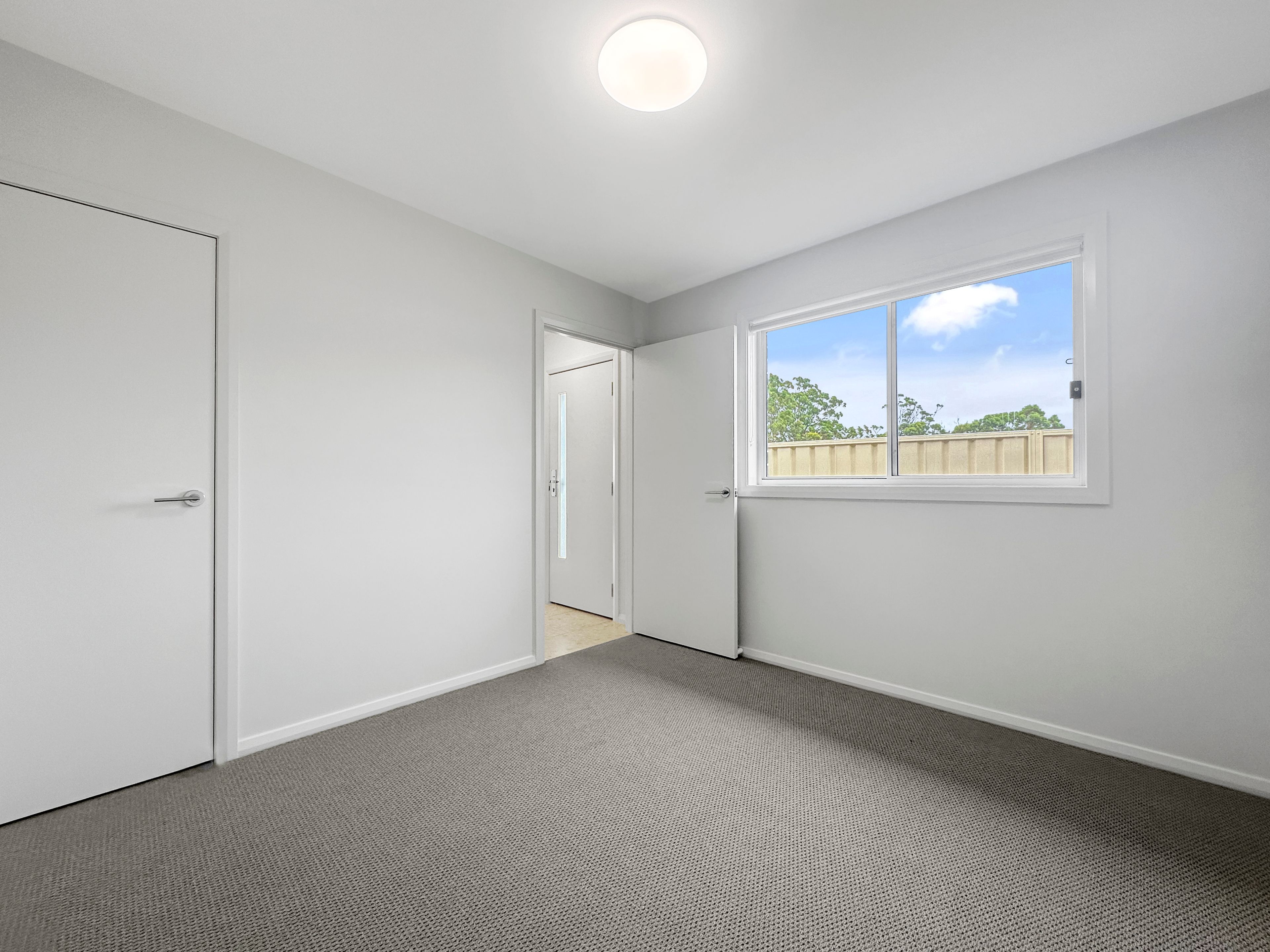 12A McGeachie Drive, Hamlyn Terrace, NSW 2259