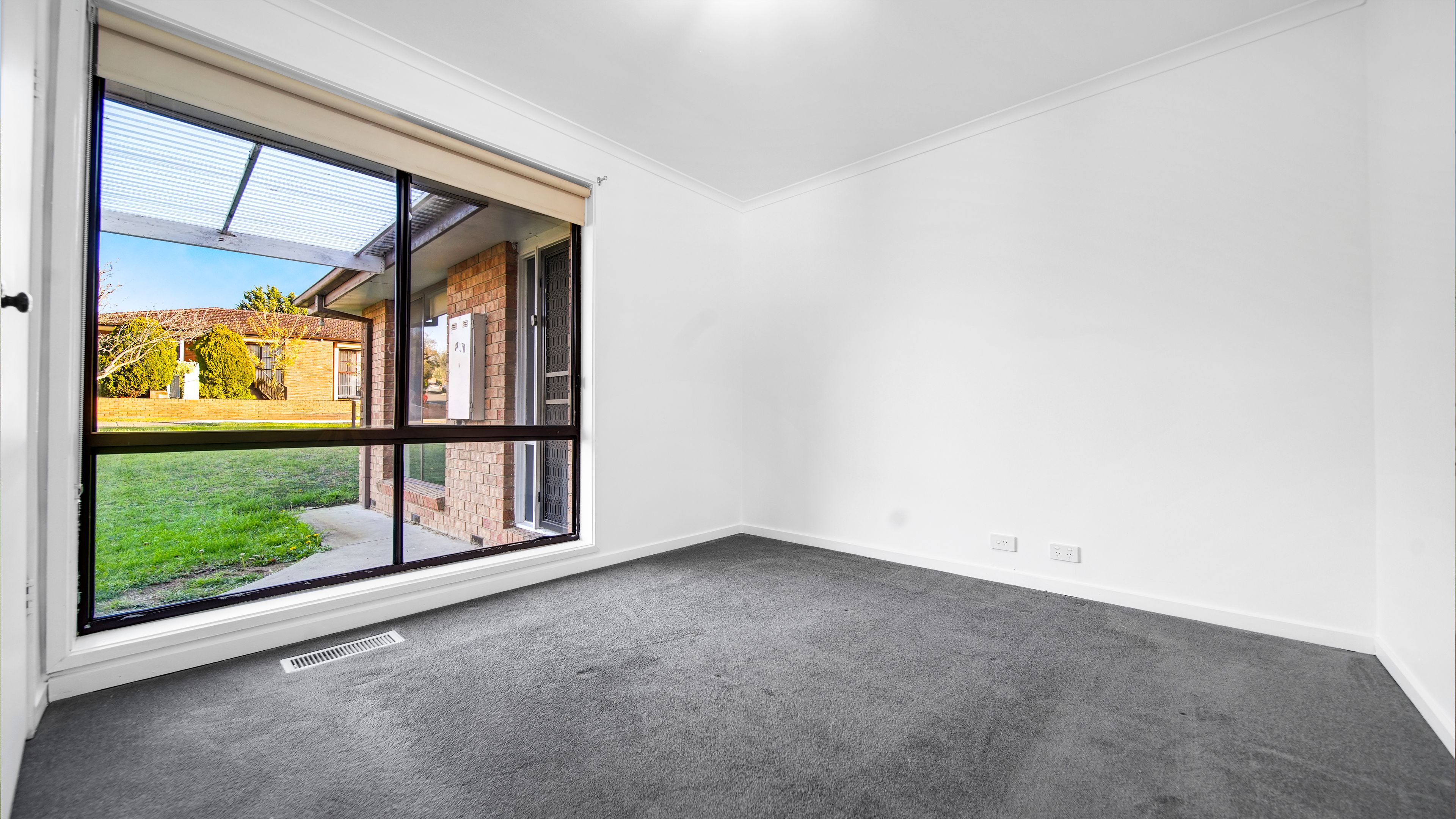 52 Kilberry Crescent — photo 5 of 10