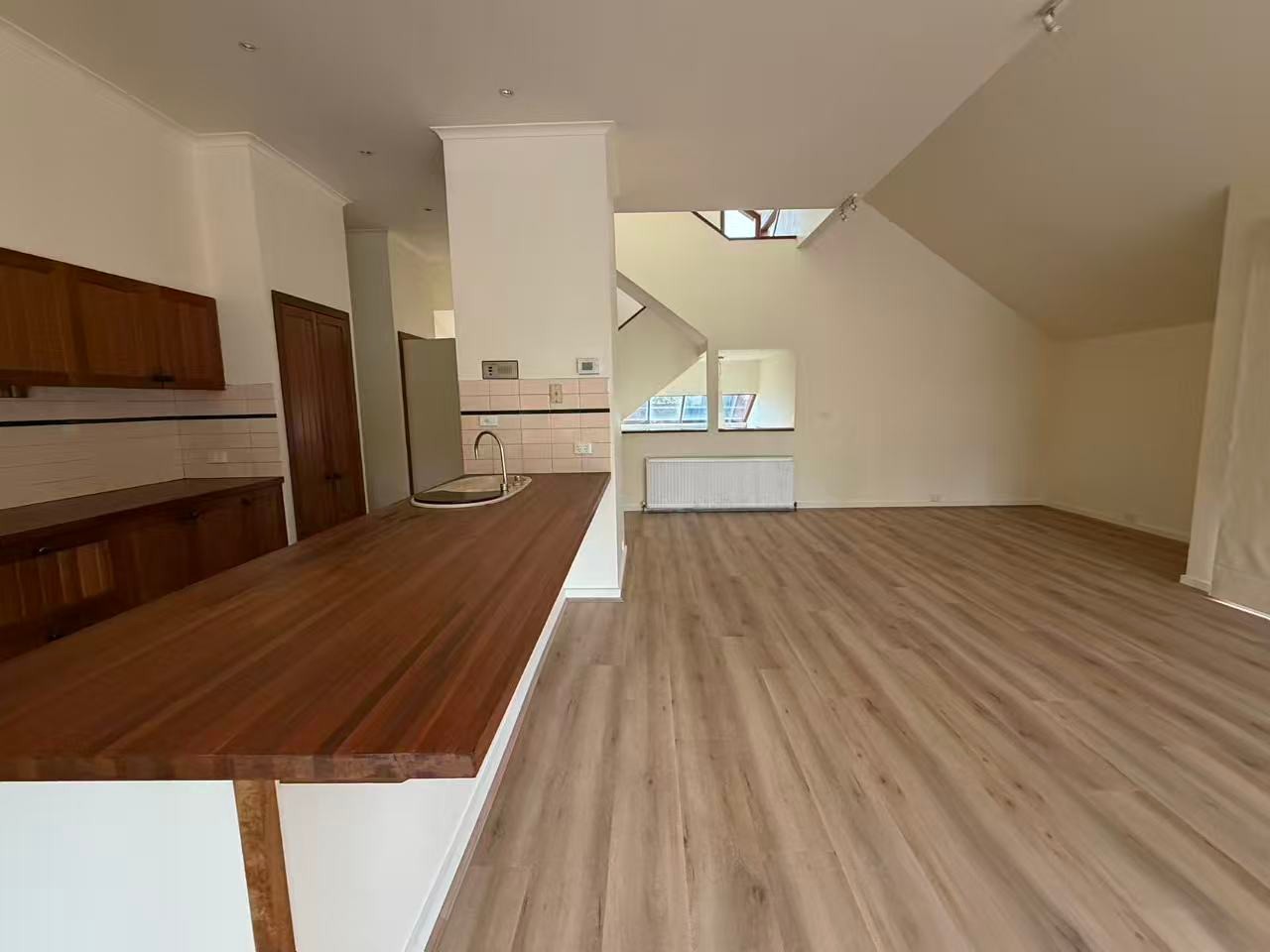 2 Esplanade Avenue, Brighton, VIC 3186