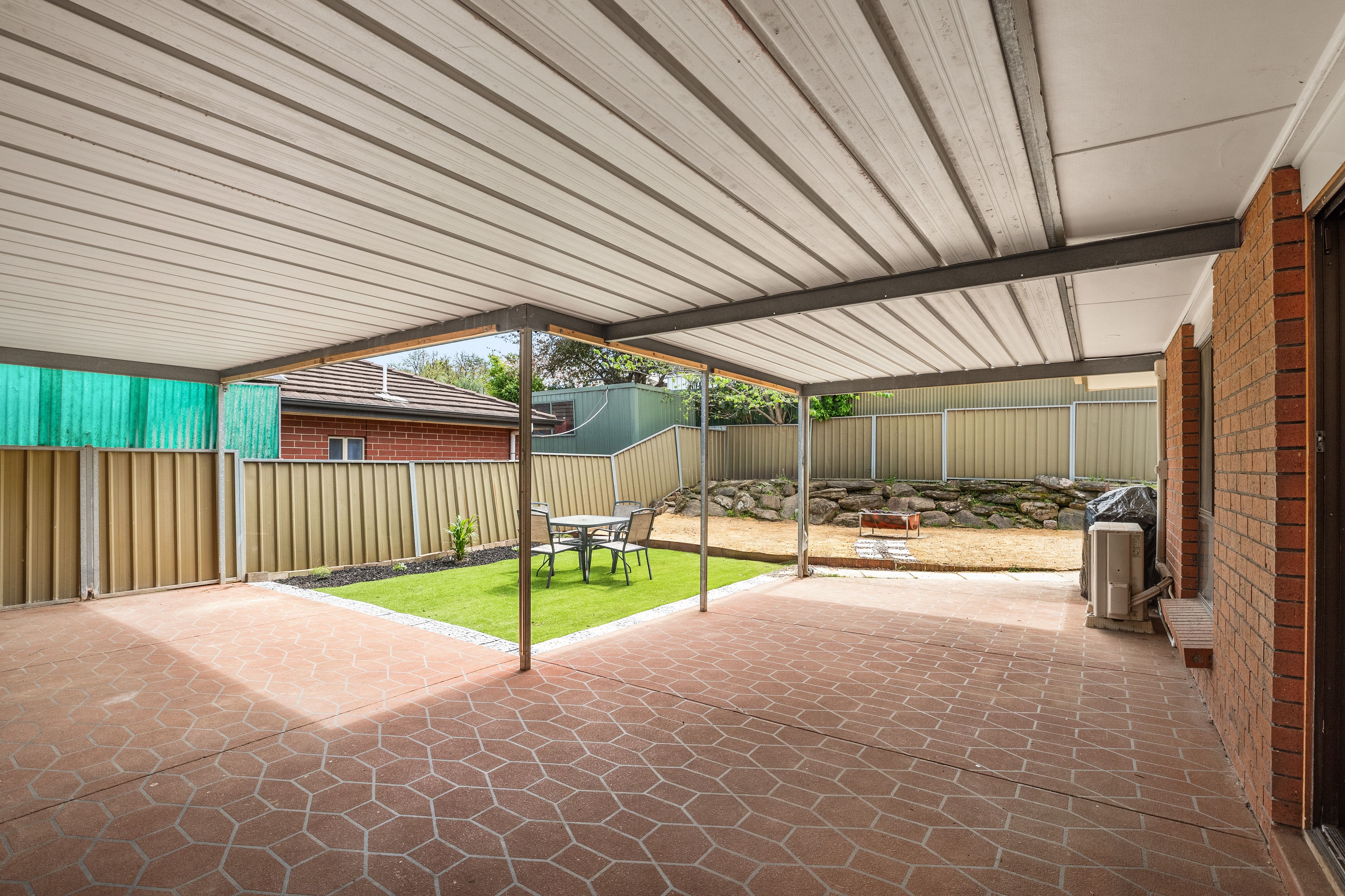27 Torresan Crescent — photo 25 of 26