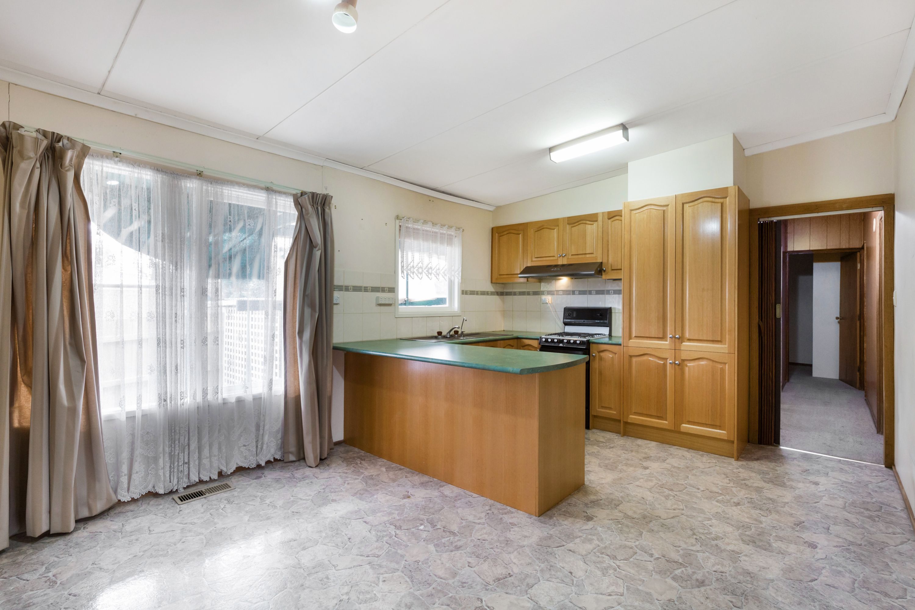 34 Loretto Avenue, Ferntree Gully, VIC 3156