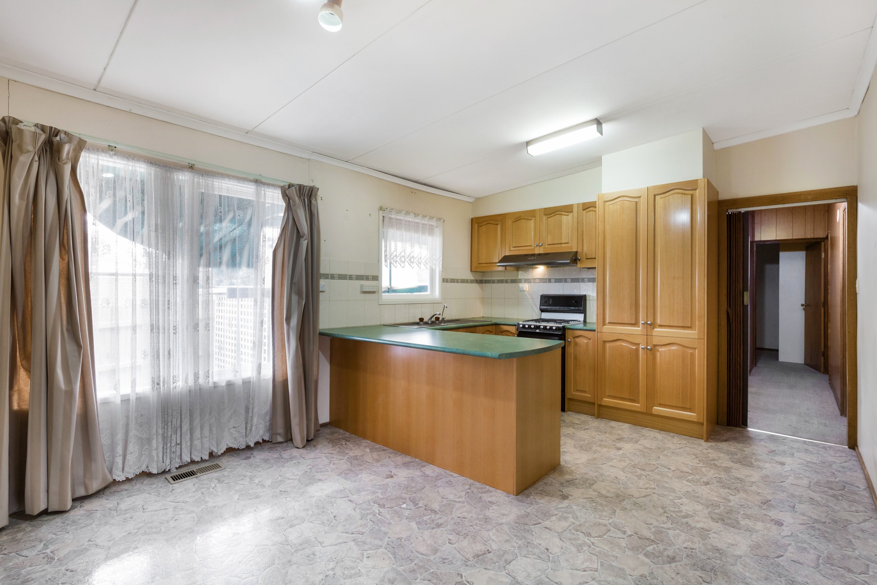 34 Loretto Avenue, Ferntree Gully, VIC 3156