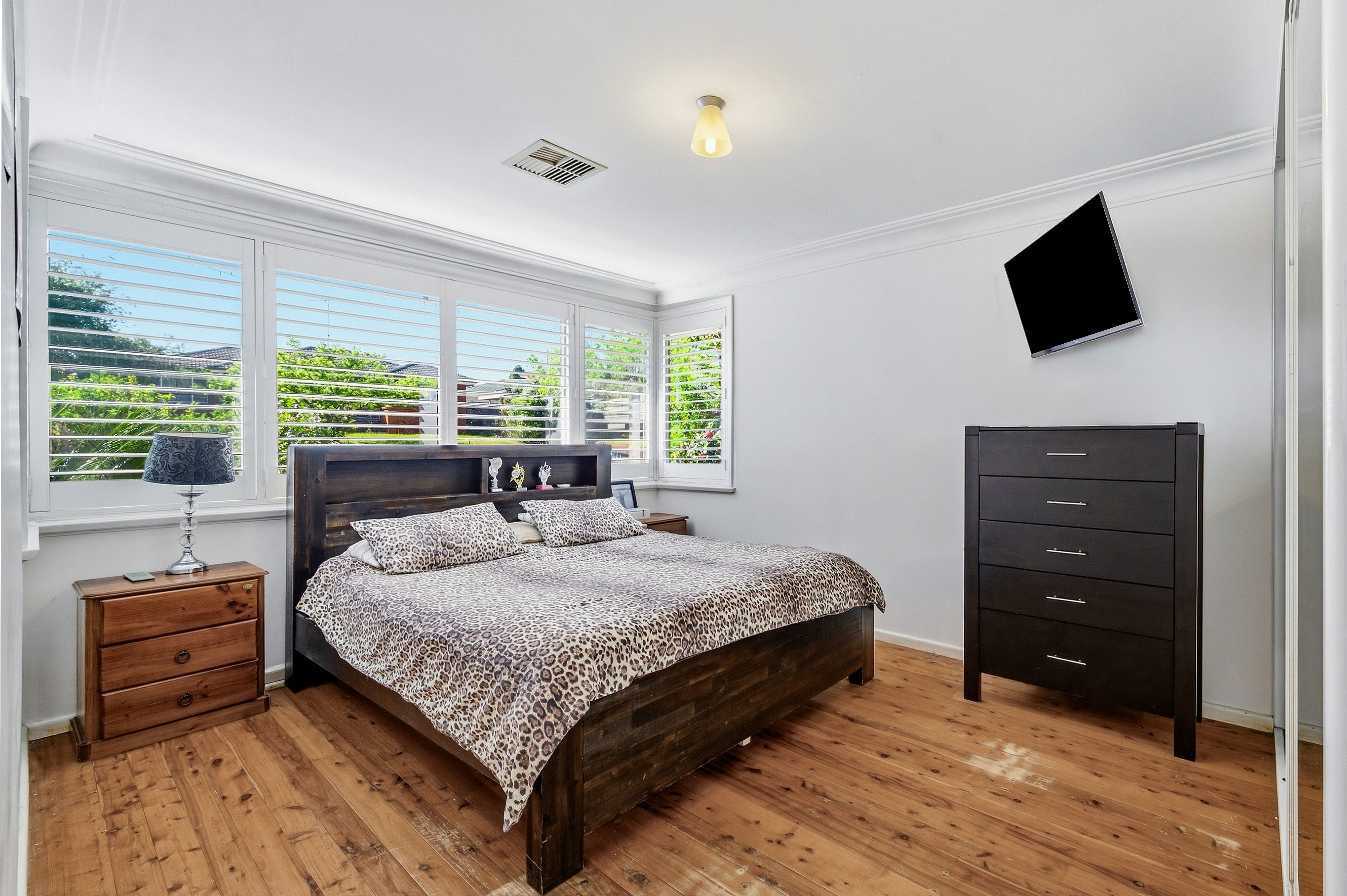 43 Kendall Street — photo 7 of 11