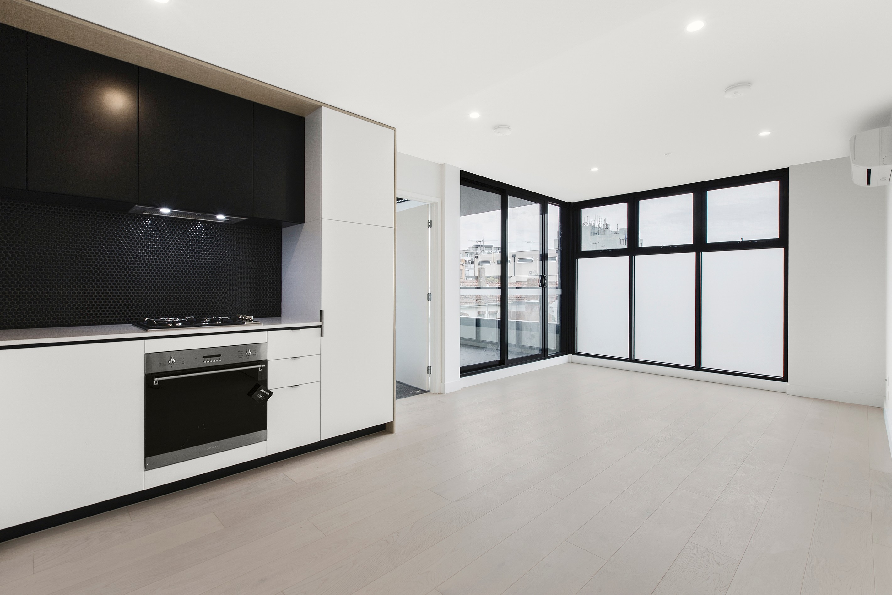 208/5-7 Nepean Highway, Elsternwick, VIC 3185