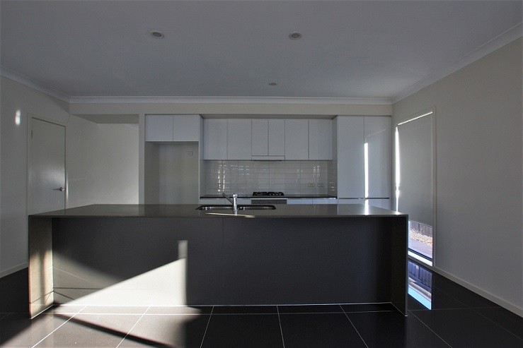 6 The Hermitage, Gregory Hills, NSW 2557