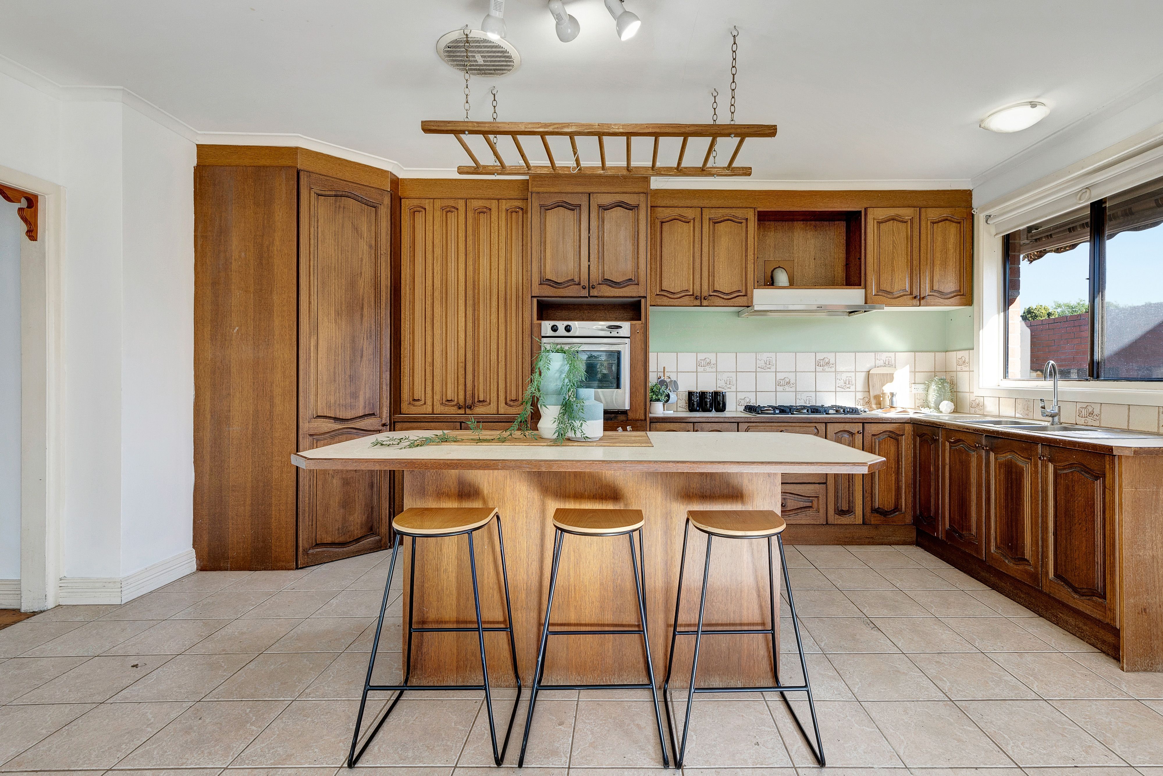 11 Plumpton Avenue — photo 7 of 17