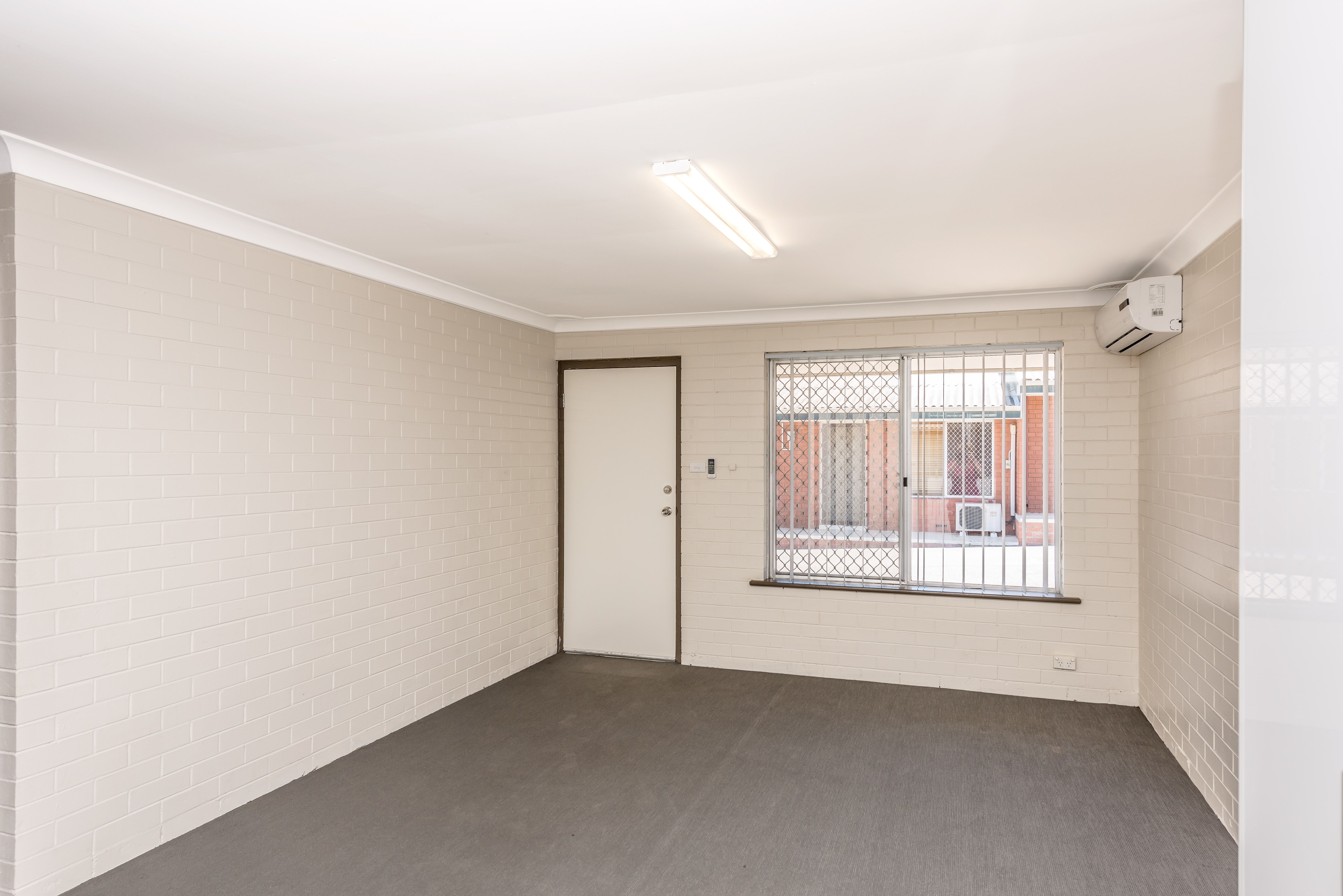 2/13 Francis Street, Geraldton, WA 6530
