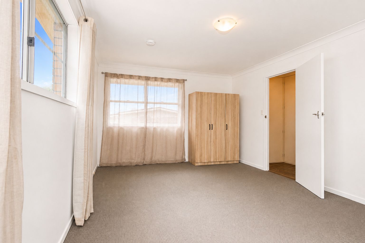 12 Clarke Street — photo 10 of 25