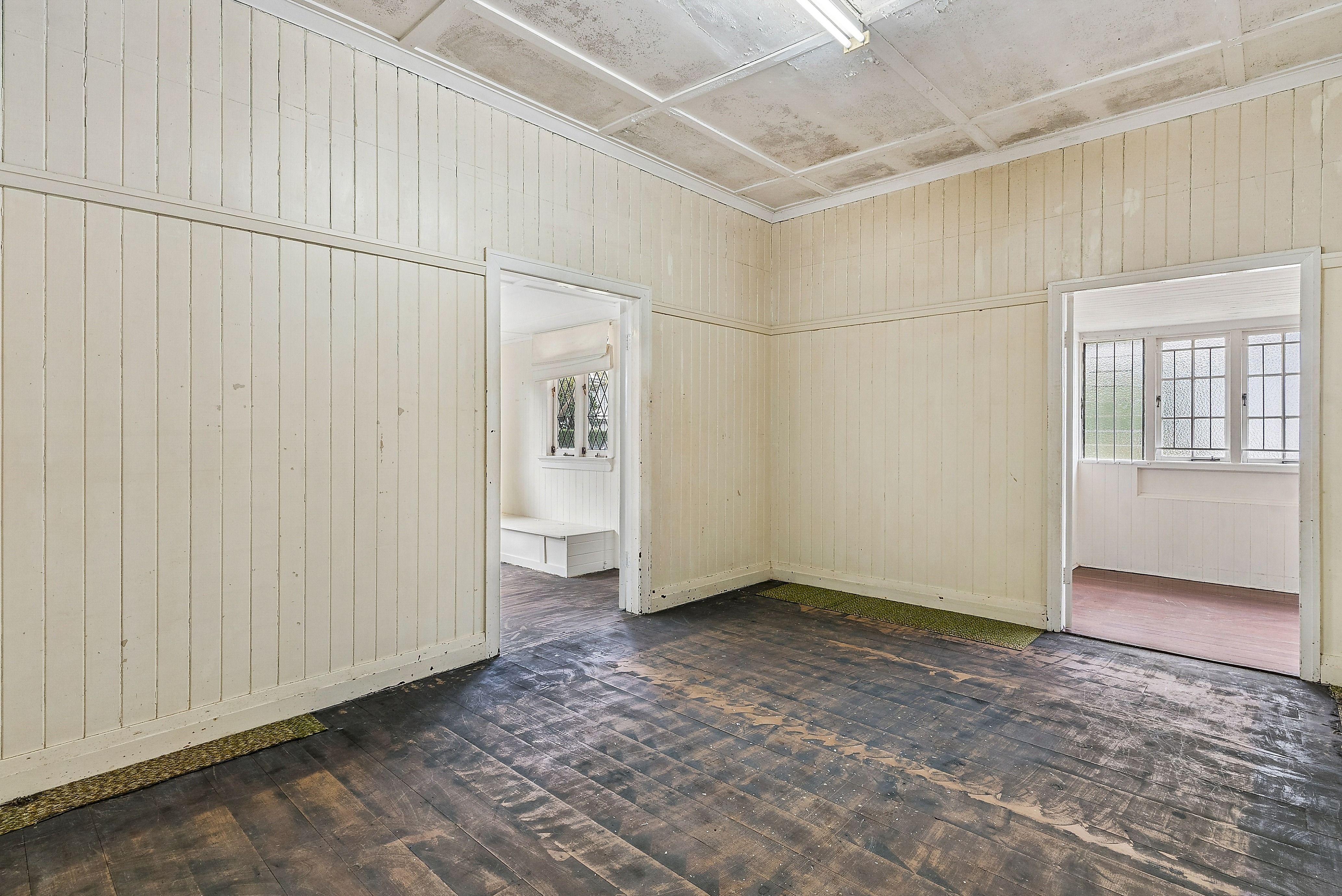 54 Mortlake Road — photo 11 of 18