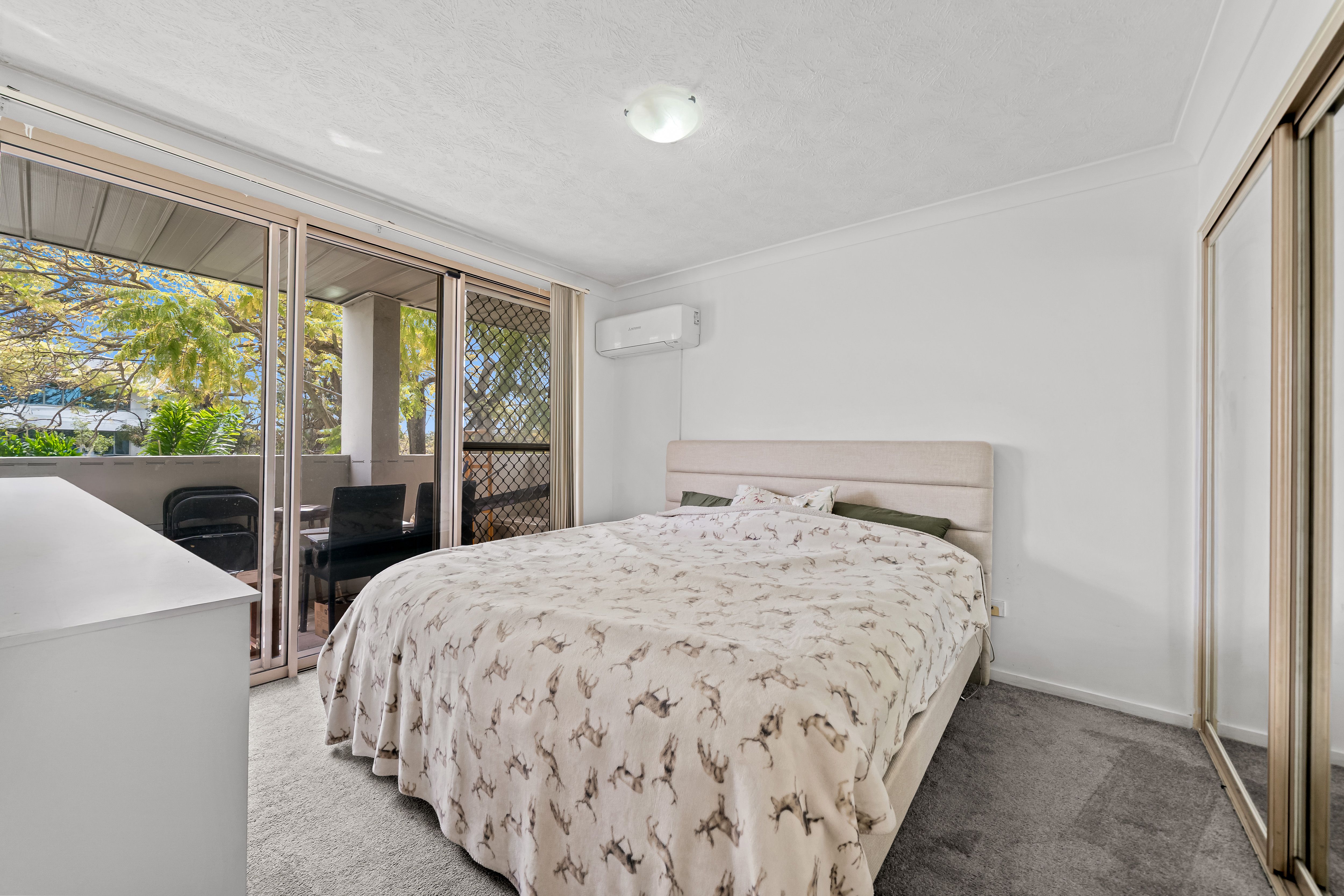 4/18 Mascar Street — photo 7 of 19