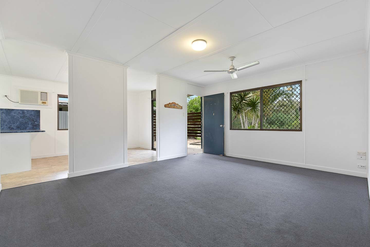 89 Pulgul Street, Urangan, QLD 4655