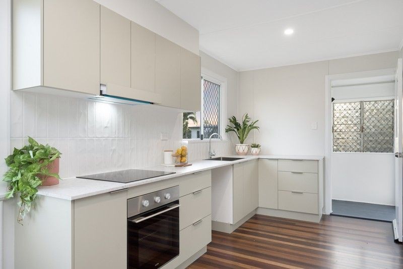 32 Acheron Avenue, Cranbrook, QLD 4814