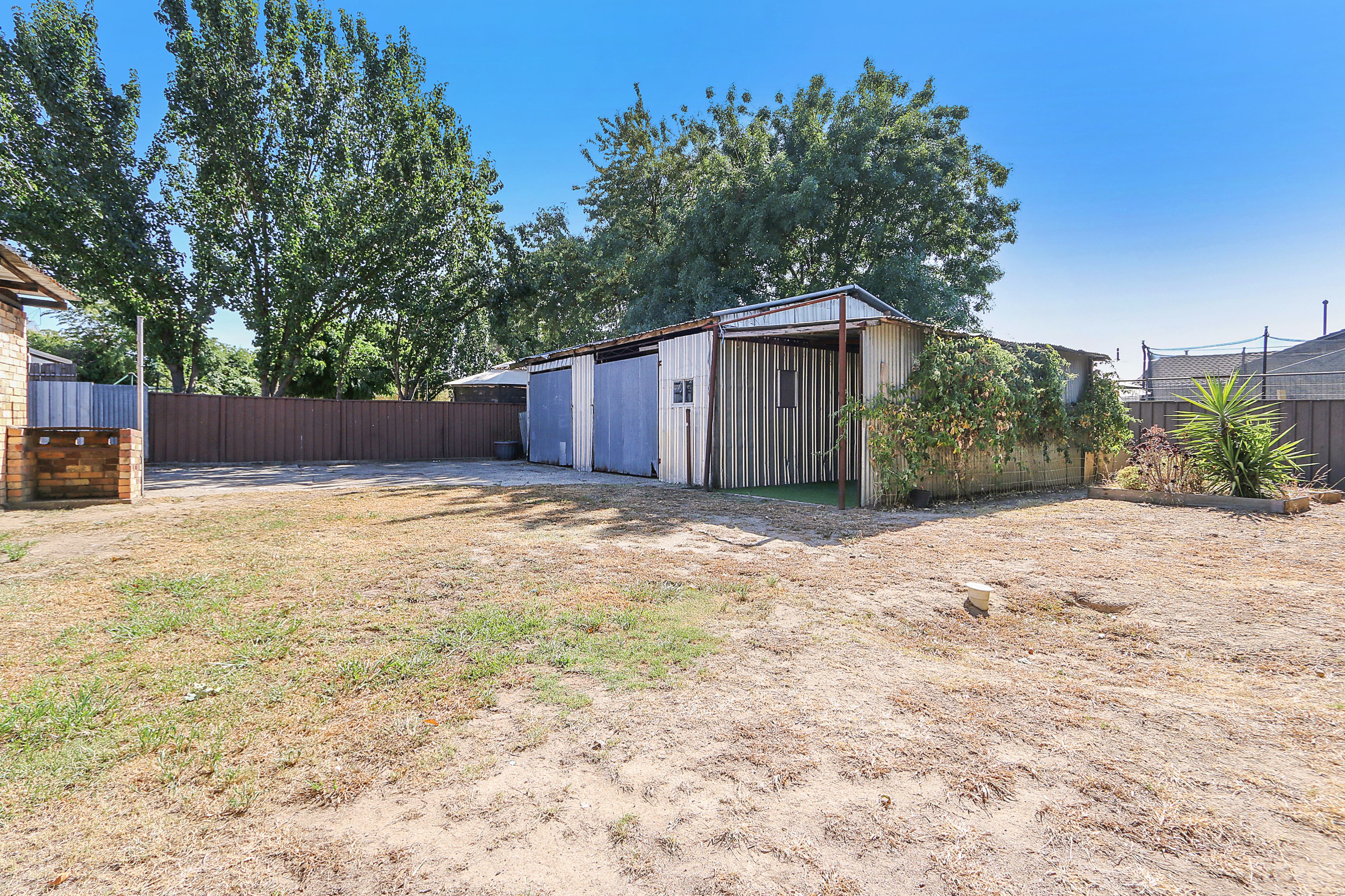 1078 Koonwarra Street — photo 8 of 9