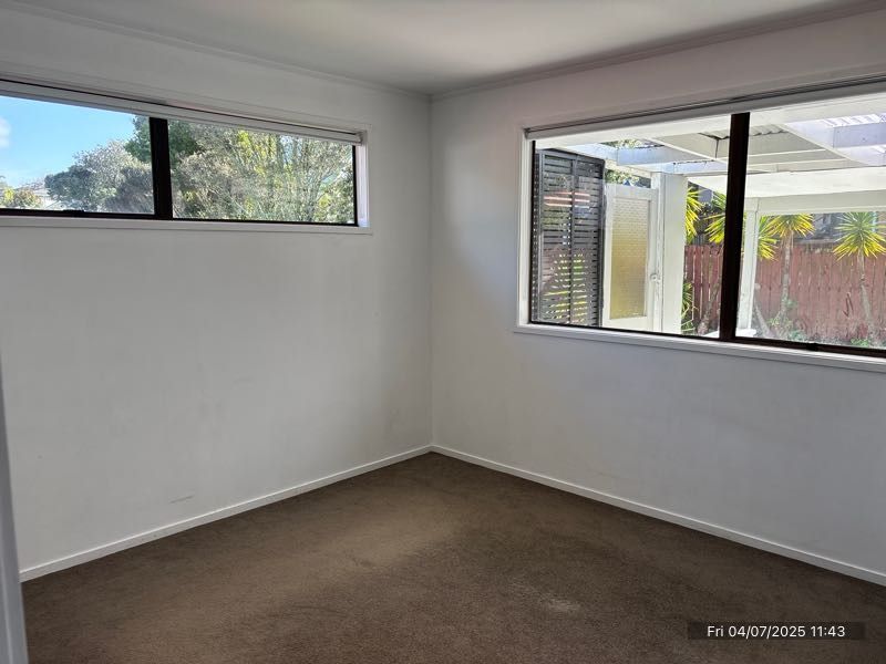 21 Fitzherbert Avenue, West Harbour, Waitakere City