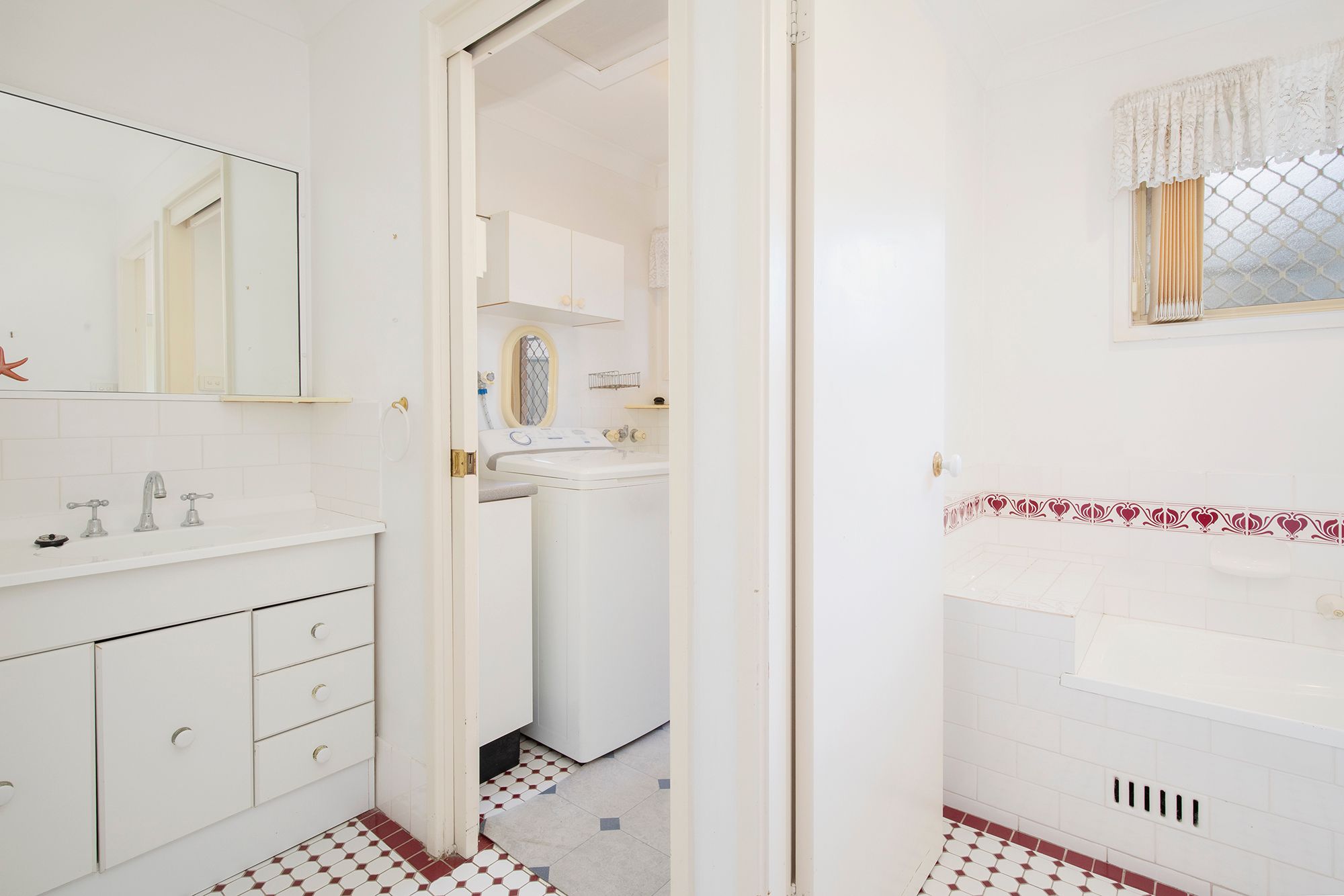 12 Eighth Street, Adamstown, NSW 2289