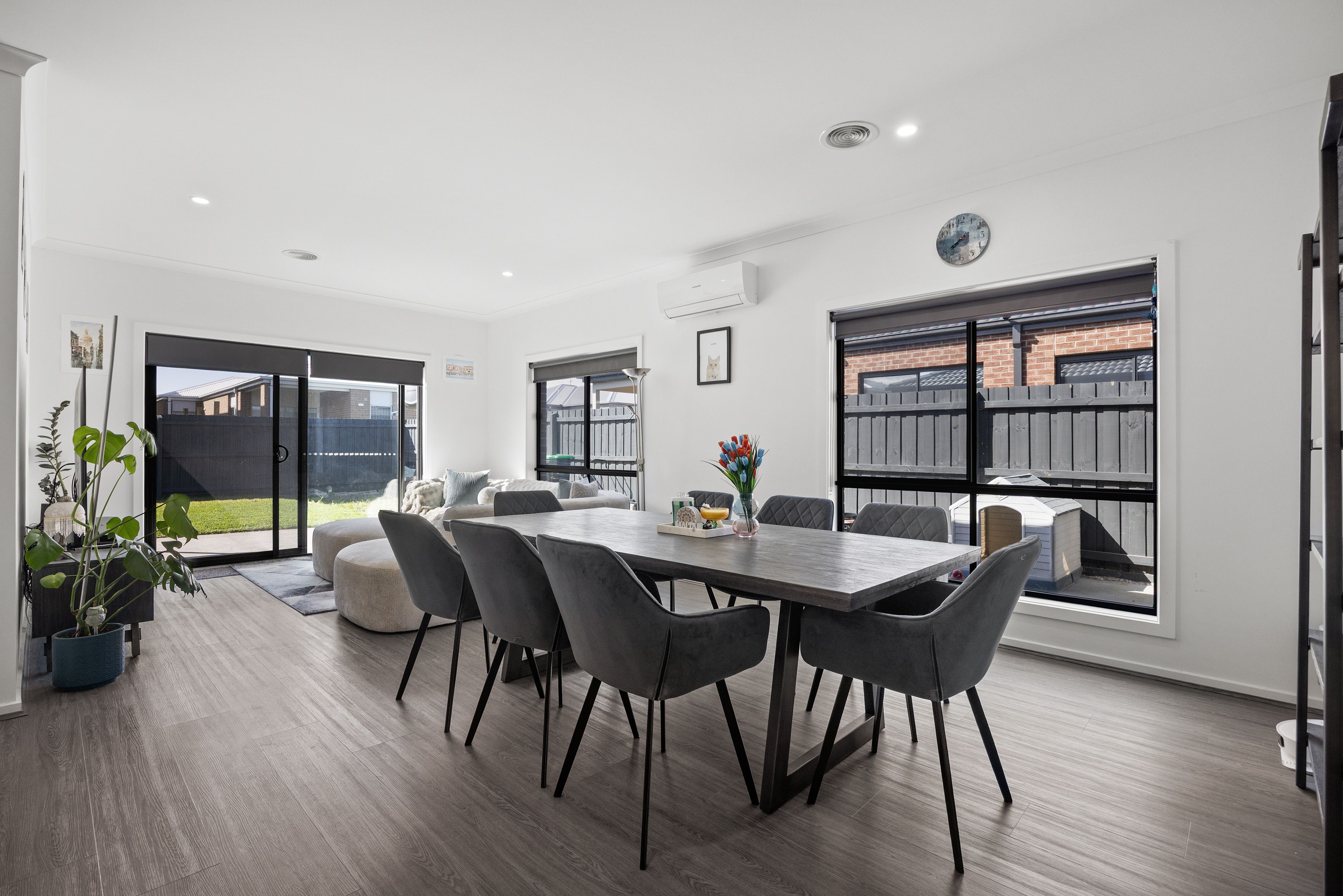 10 Rosehill Way — photo 6 of 15