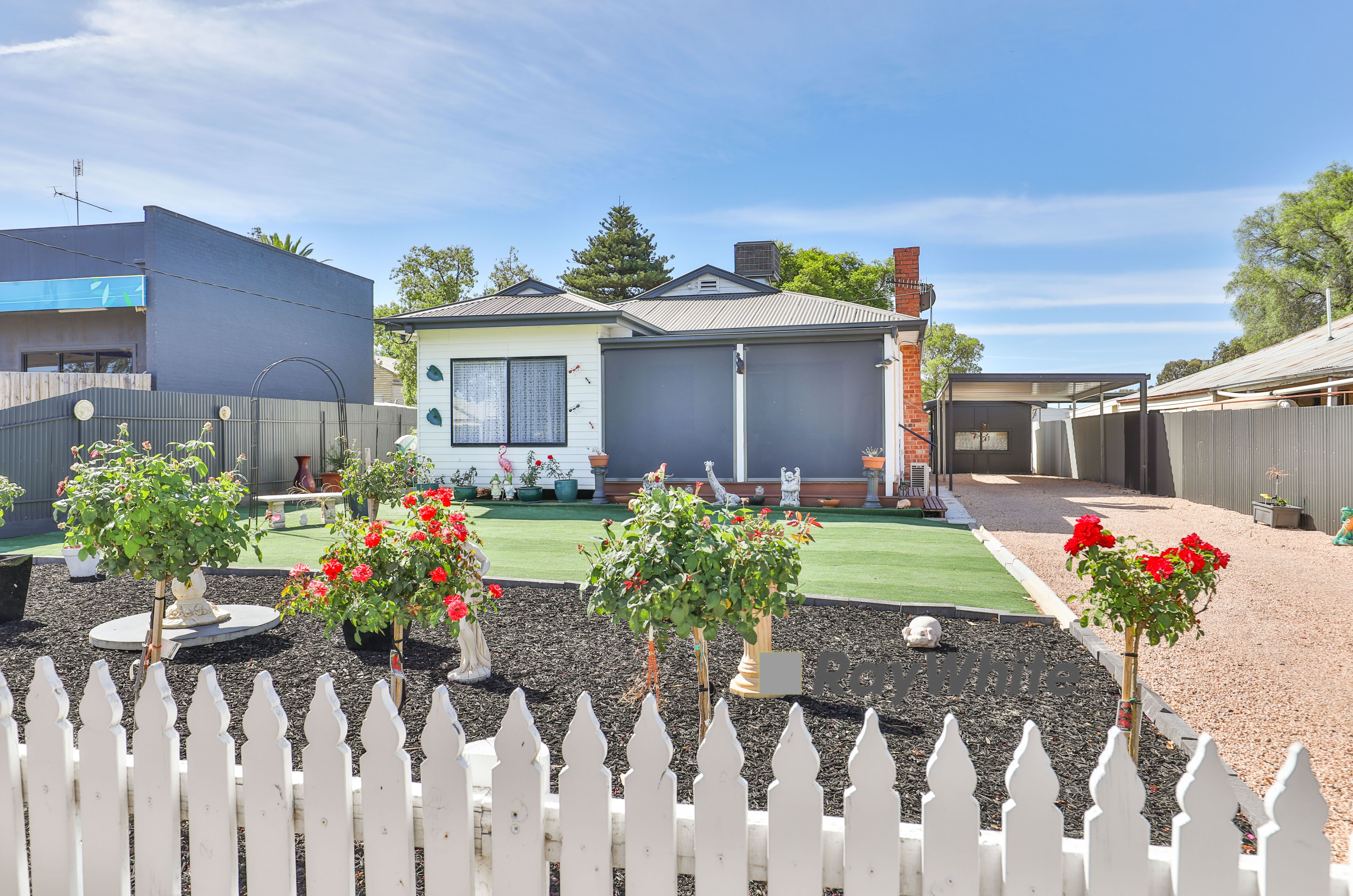 7 Gregory Street, Ouyen VIC 3490