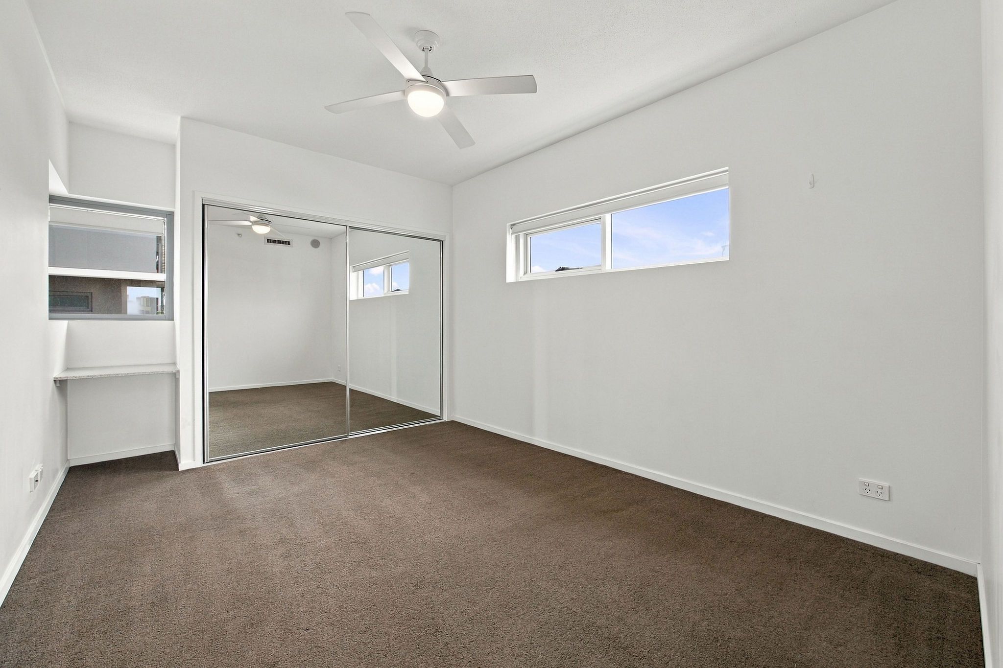 21/13 Railway Terrace — photo 10 of 14