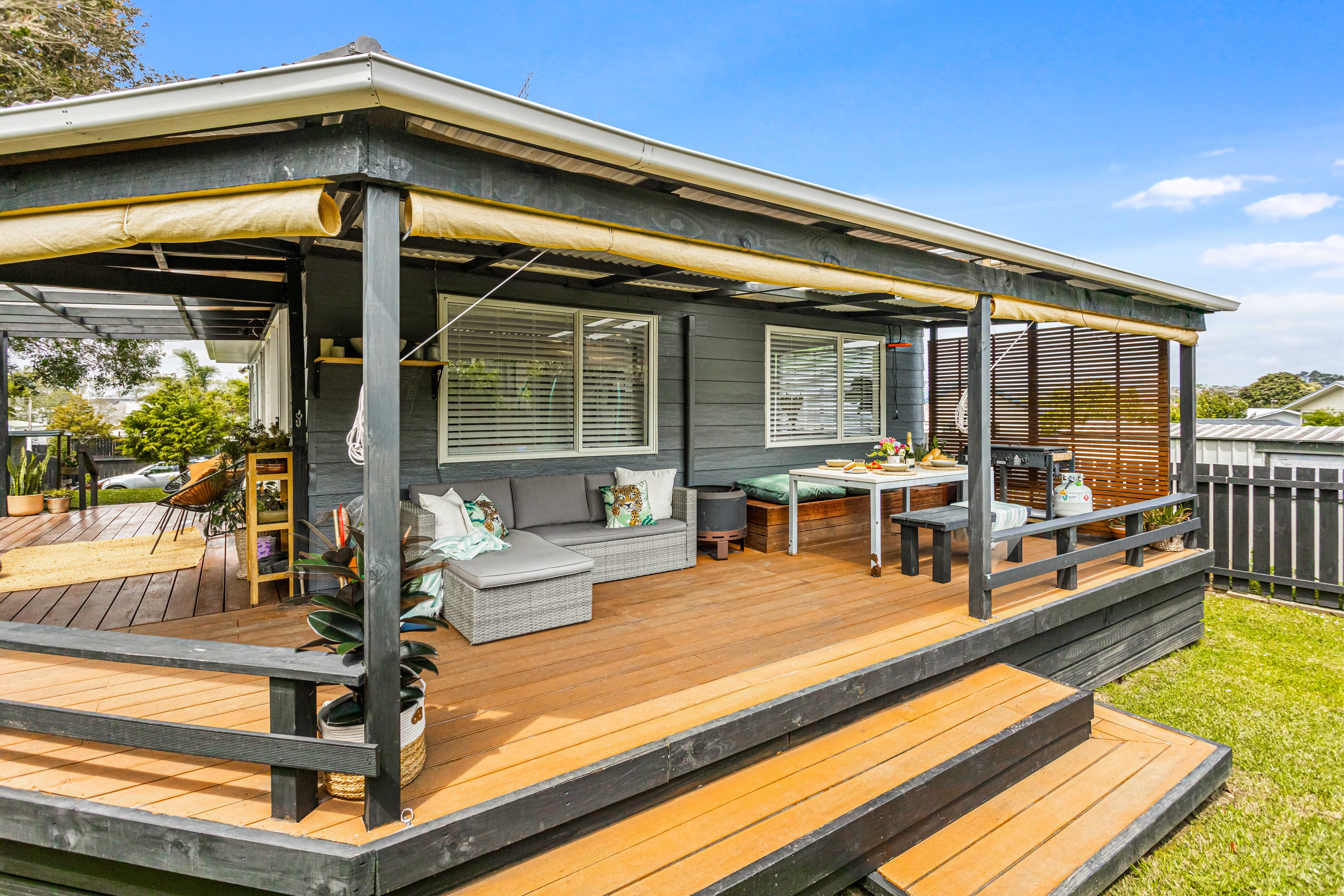 21 Riserra Drive, Ranui, Waitakere City