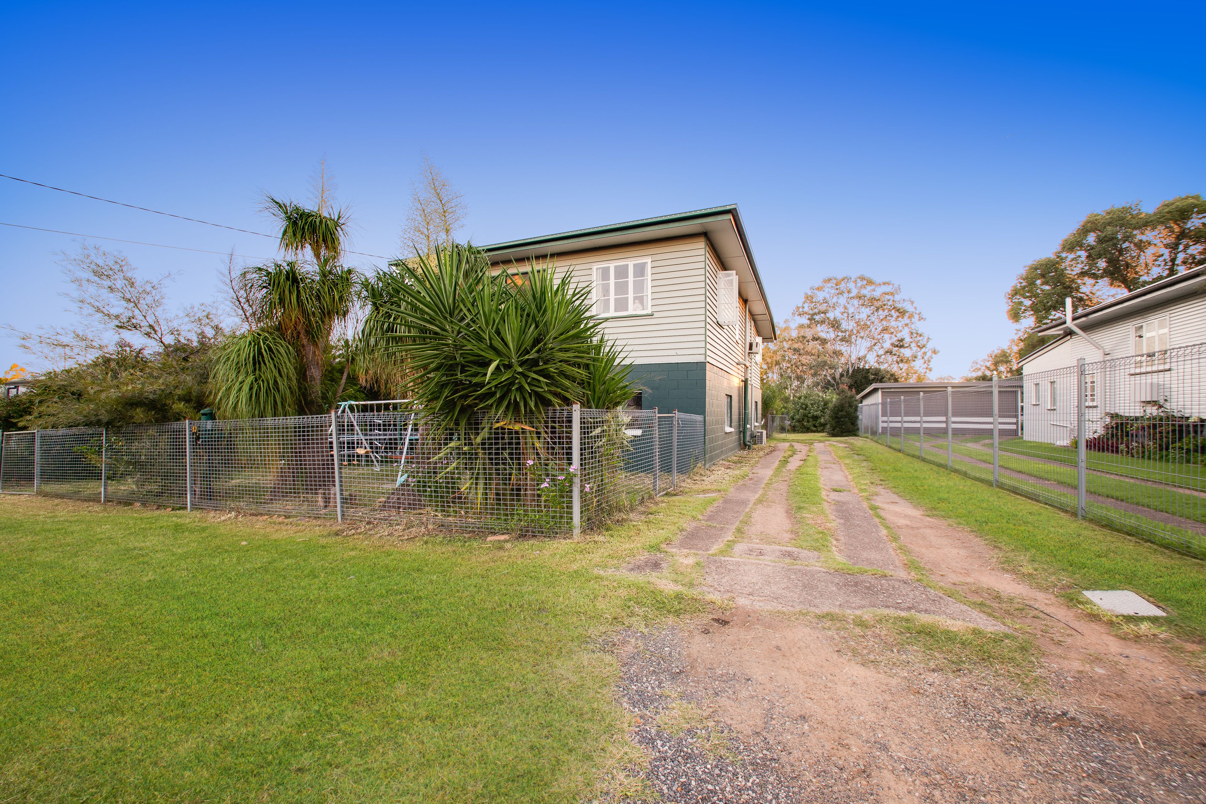 53 Vineyard Street, One Mile, QLD 4305