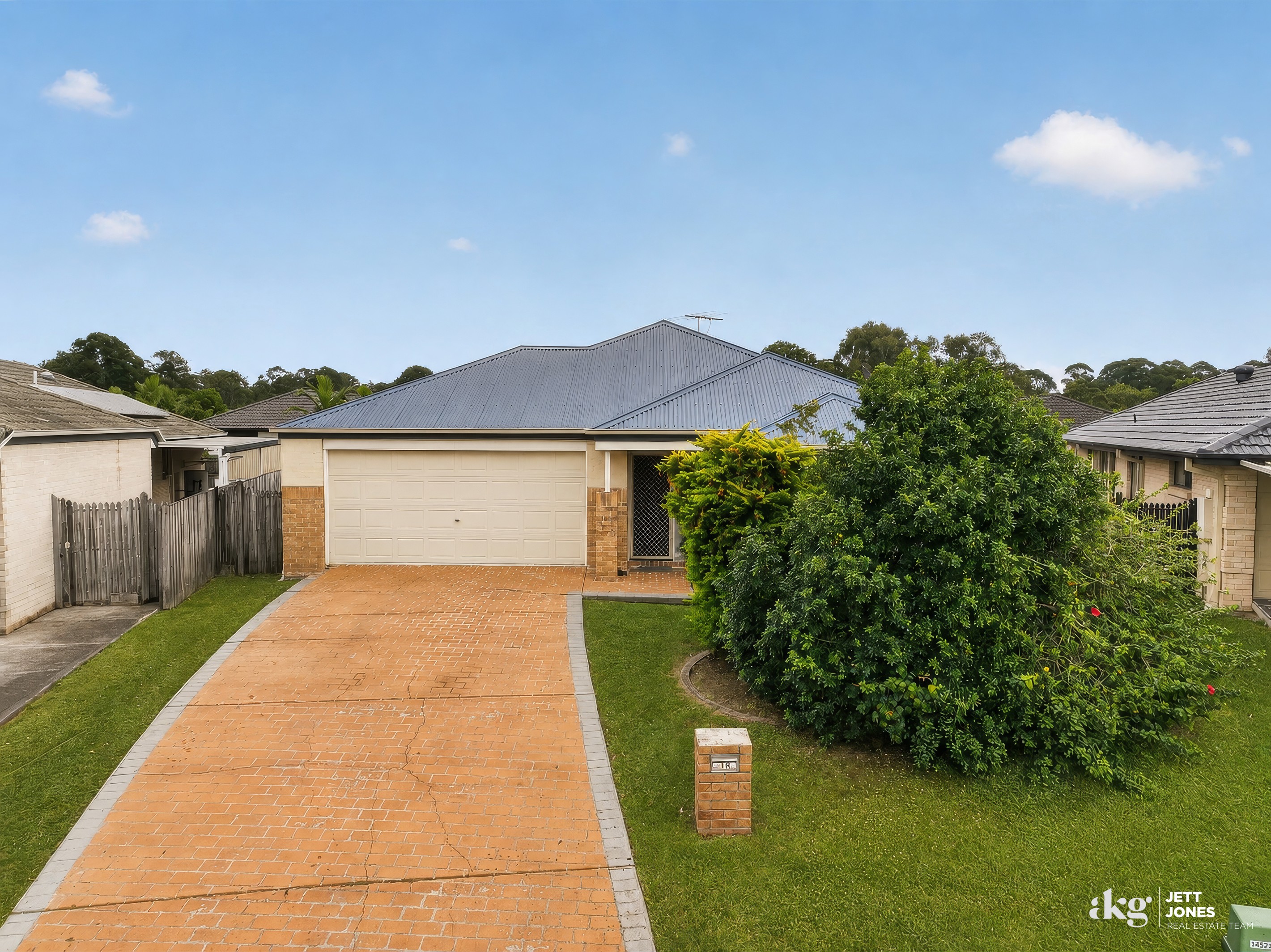 18 Lake Wivenhoe Court, Logan Reserve, QLD 4133