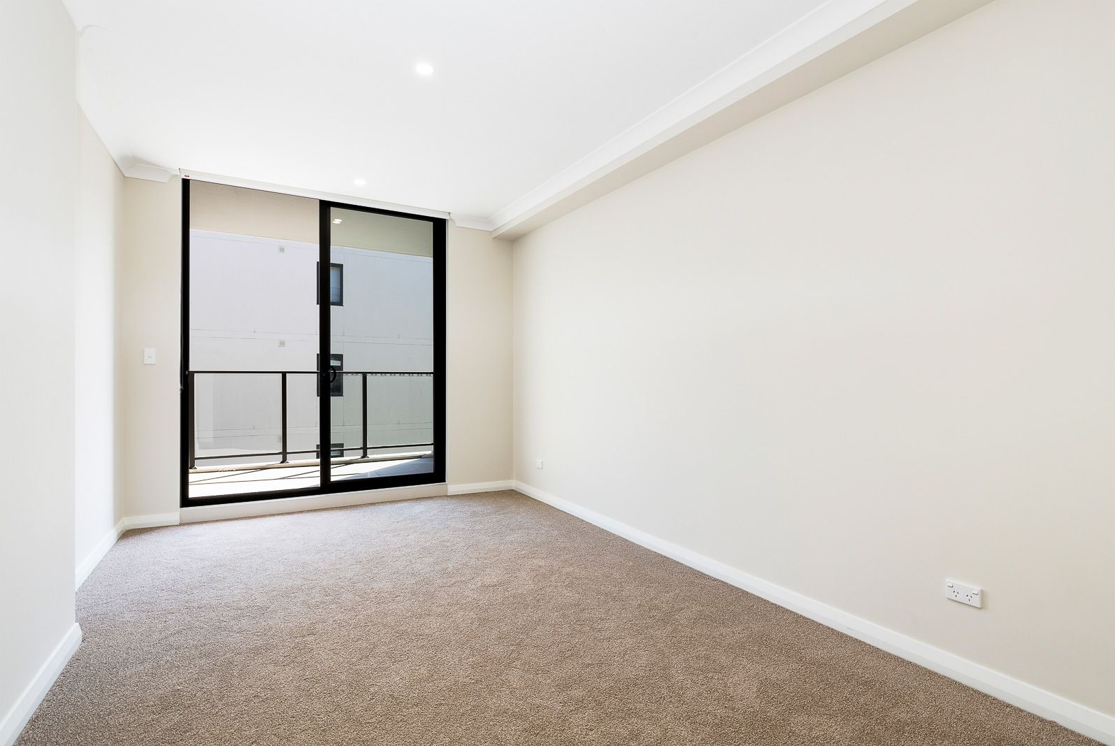 220/16 Free Settlers Drive, Kellyville, NSW 2155