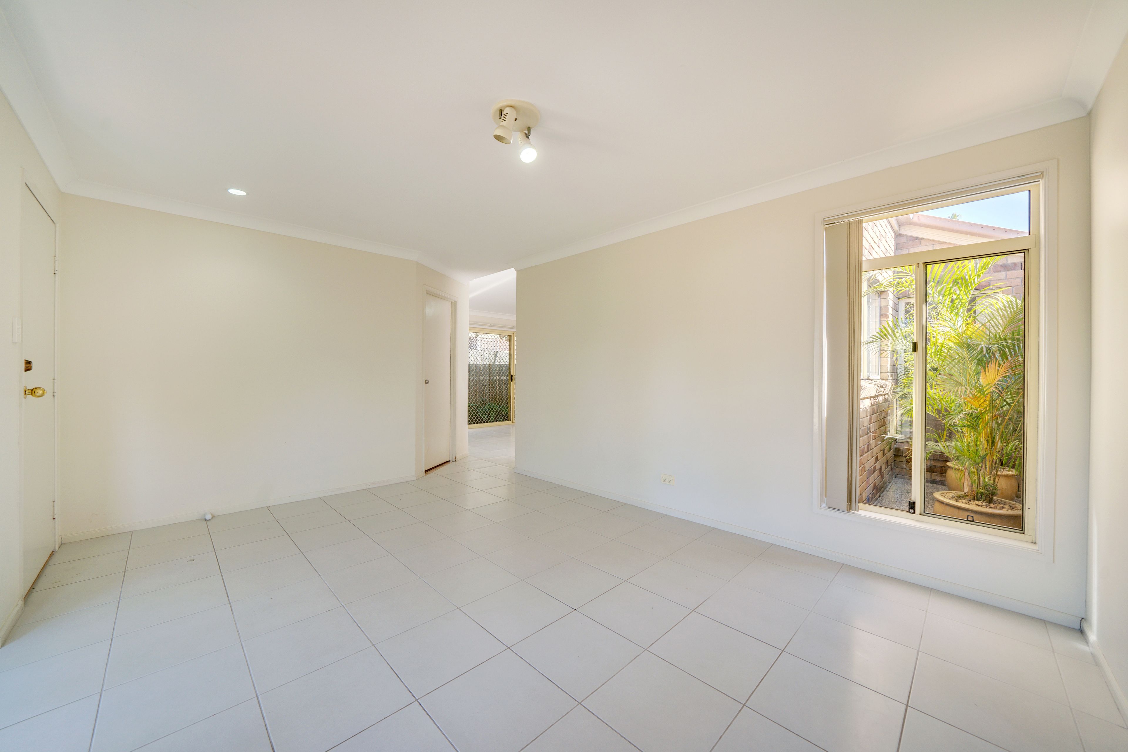 24 Beamont Place, Forest Lake, QLD 4078