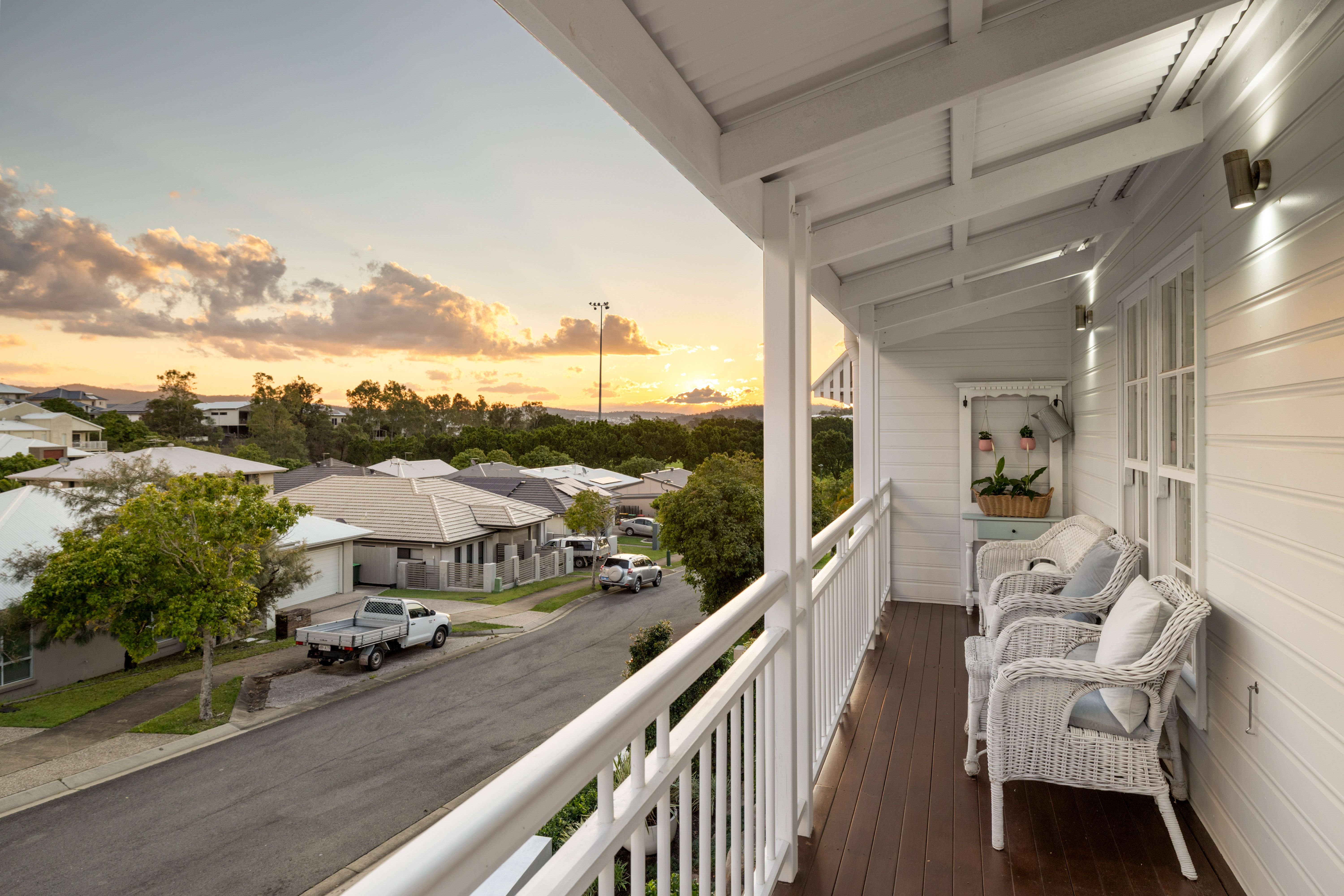 18 Ovals Terrace — photo 7 of 24