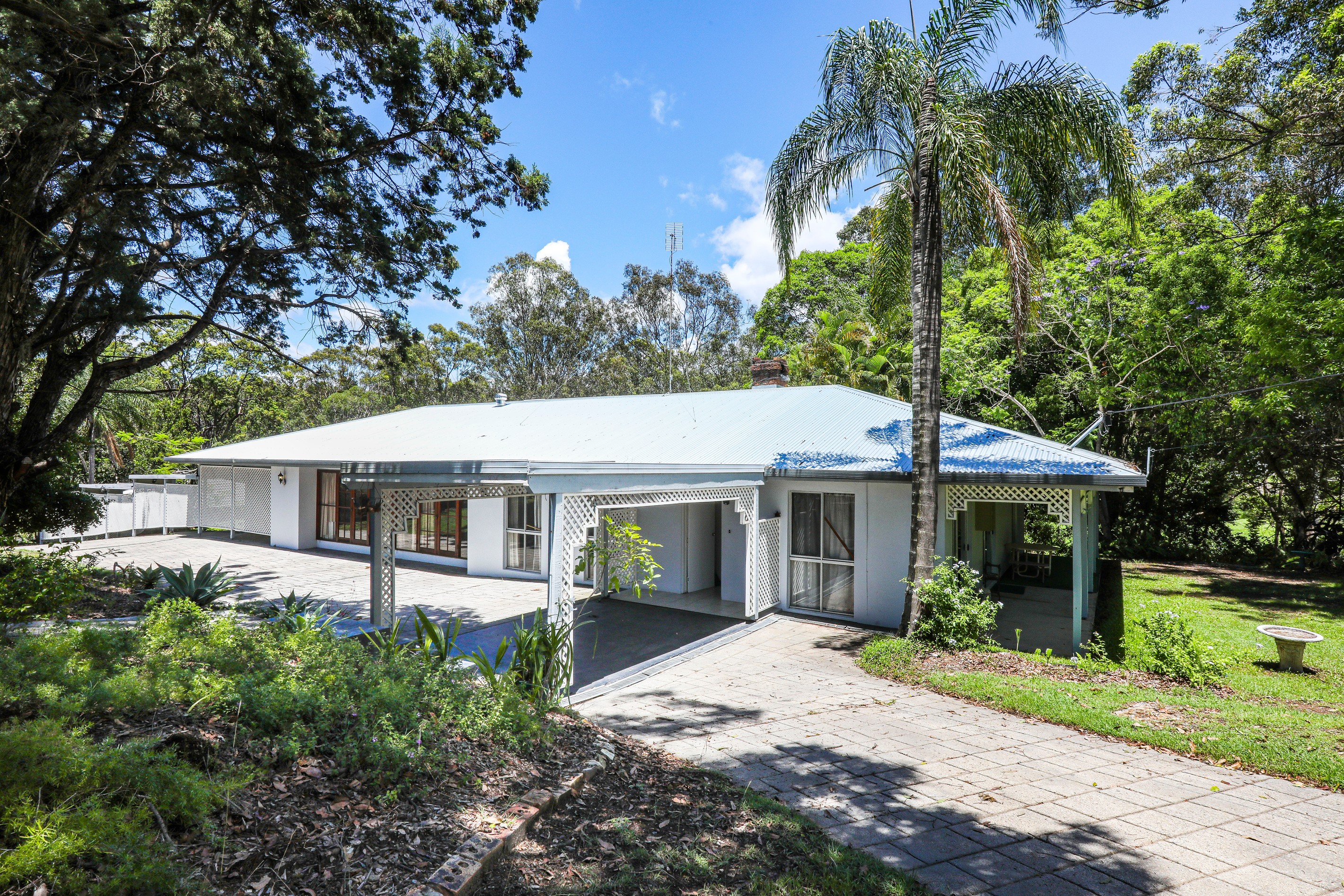 814 Ashmore Road, Molendinar, QLD 4214