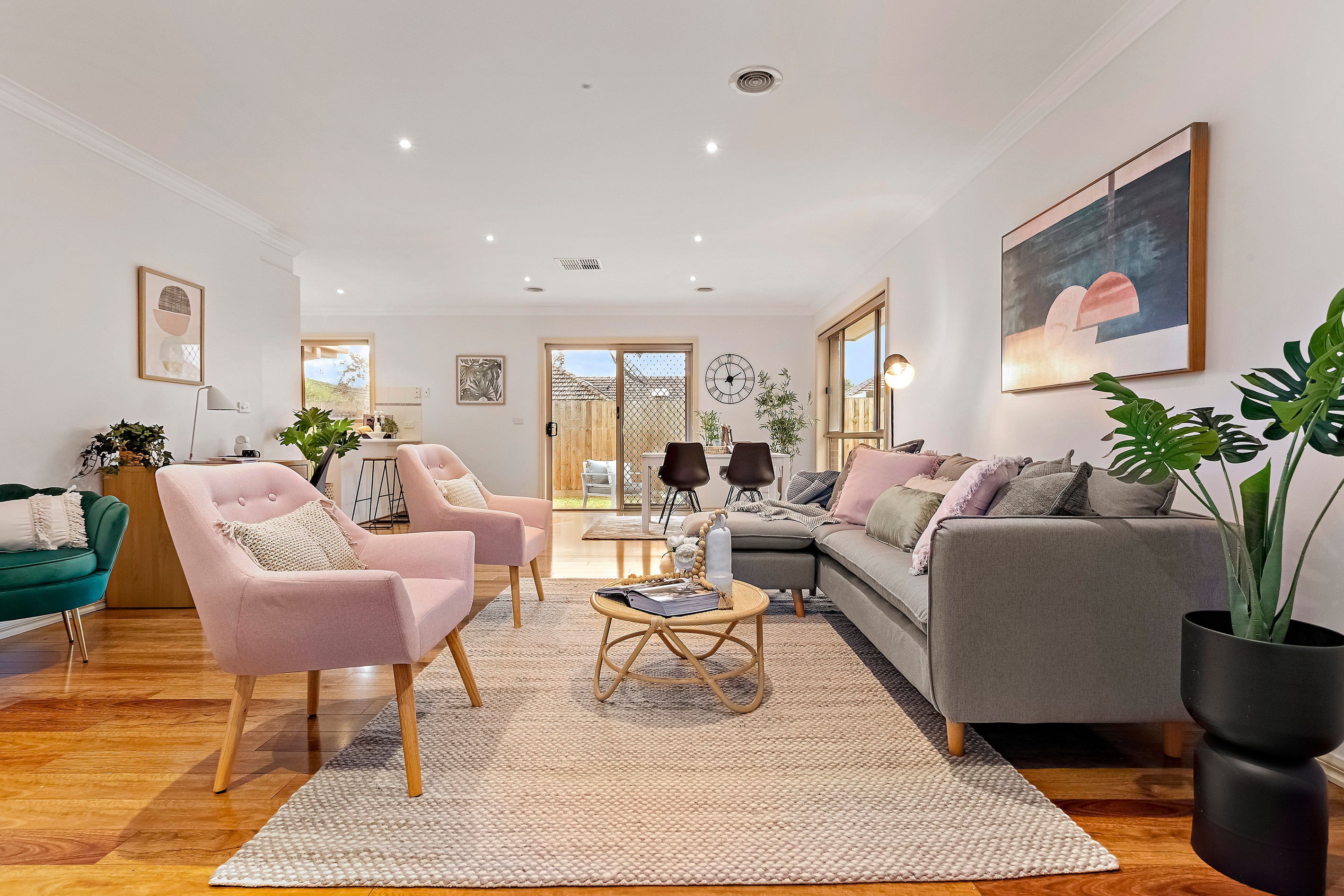 2/13 Parer Street, Oakleigh, VIC 3166