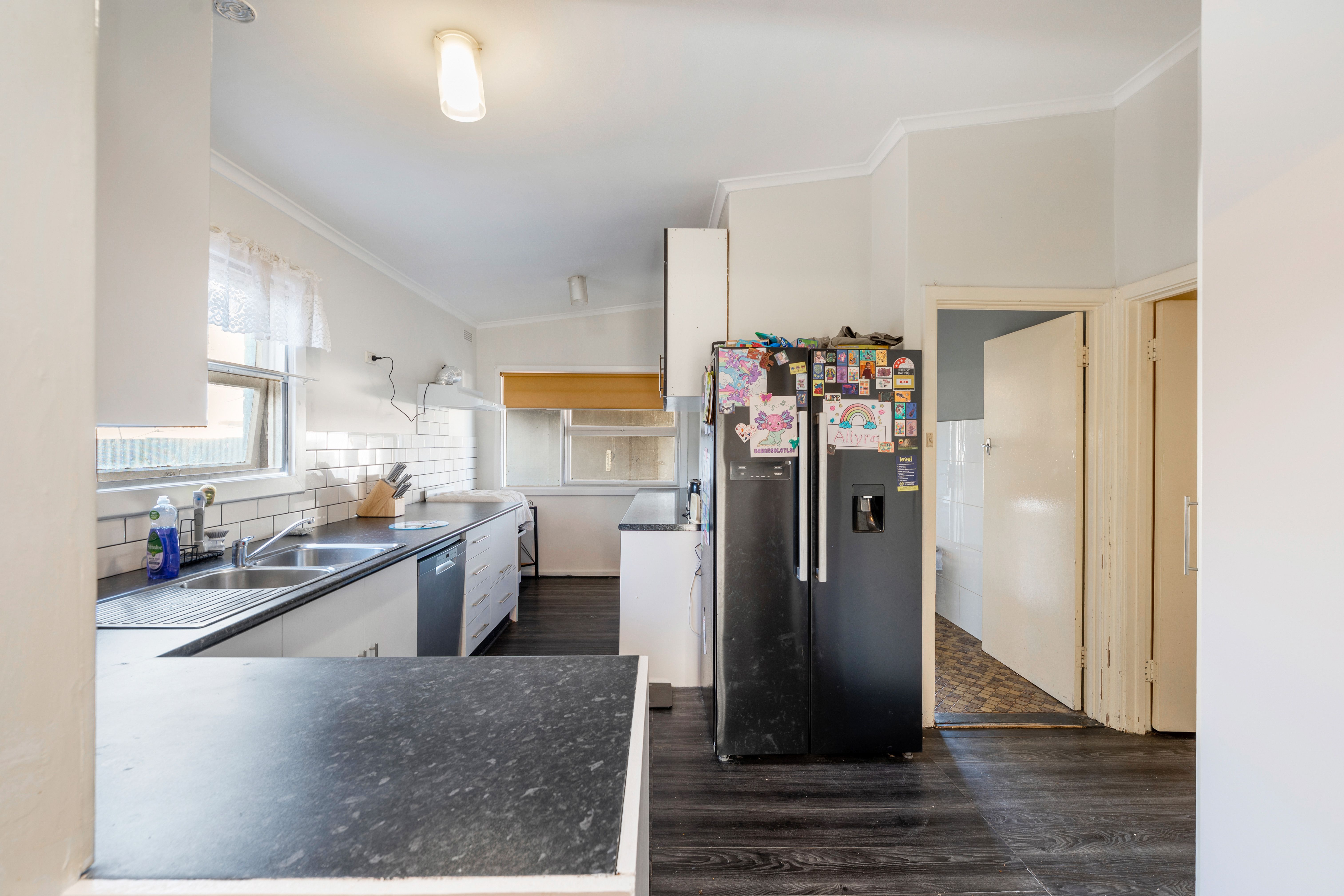 10 Brimsdown Road — photo 9 of 16
