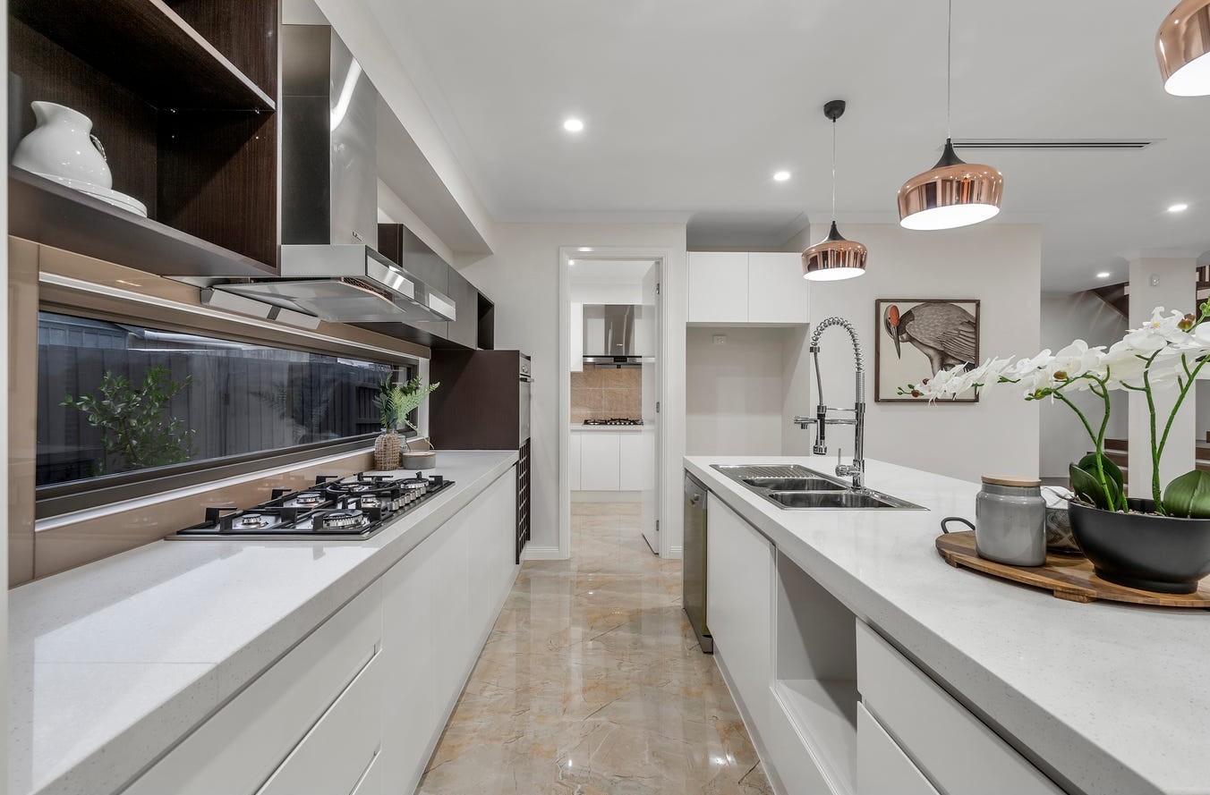 21 Travers Crescent, Burwood East, VIC 3151