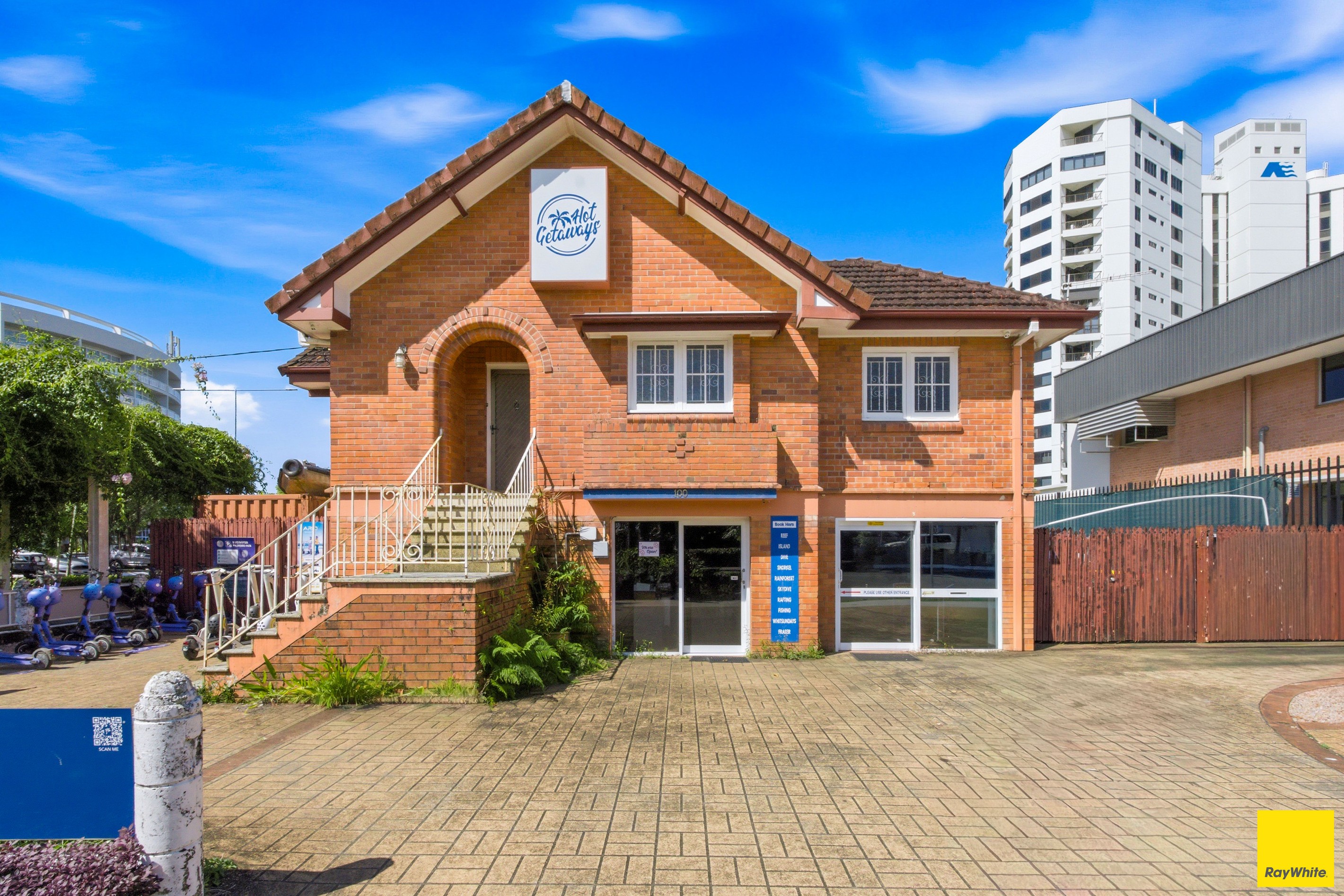 100 Abbott Street, Cairns City, QLD 4870