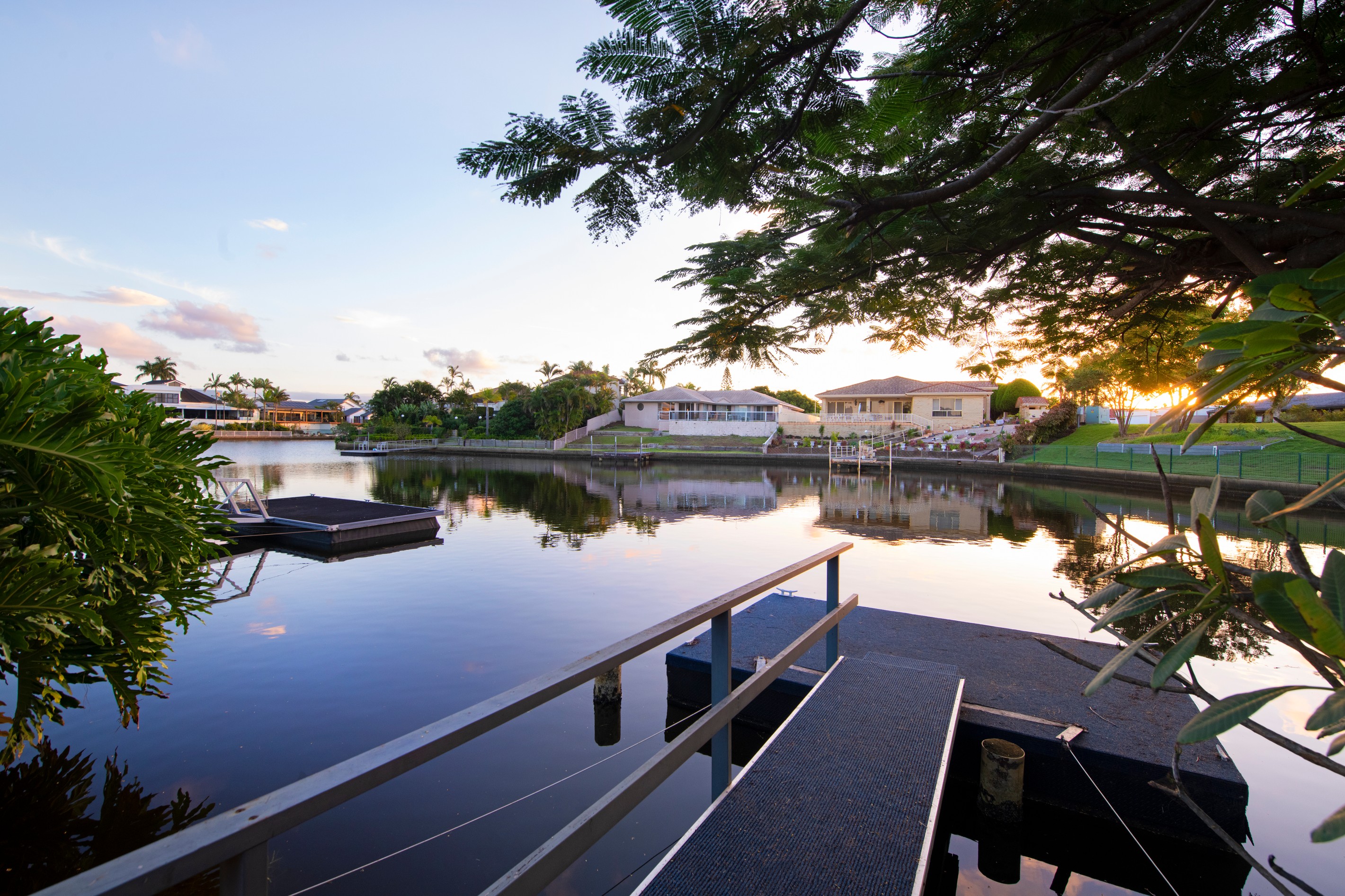 5 Bernardino Court, Mermaid Waters, QLD 4218