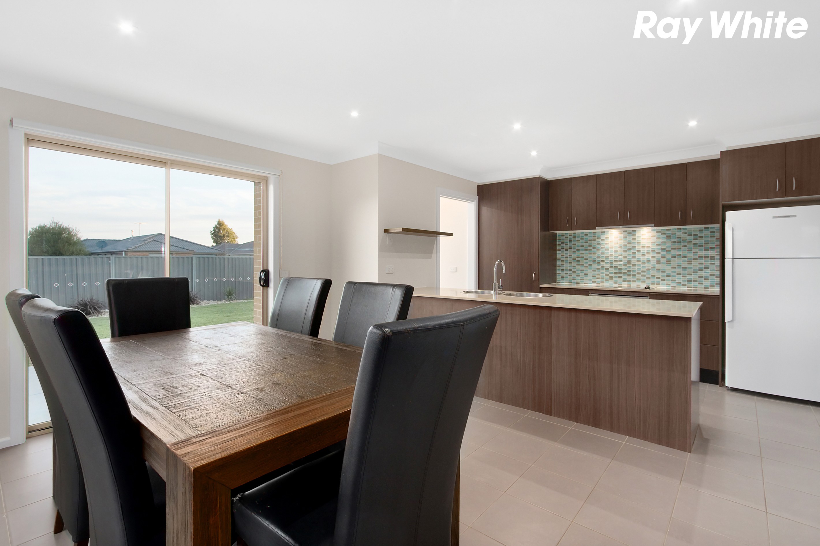 7 Orchard Valley Avenue, Pakenham, VIC 3810