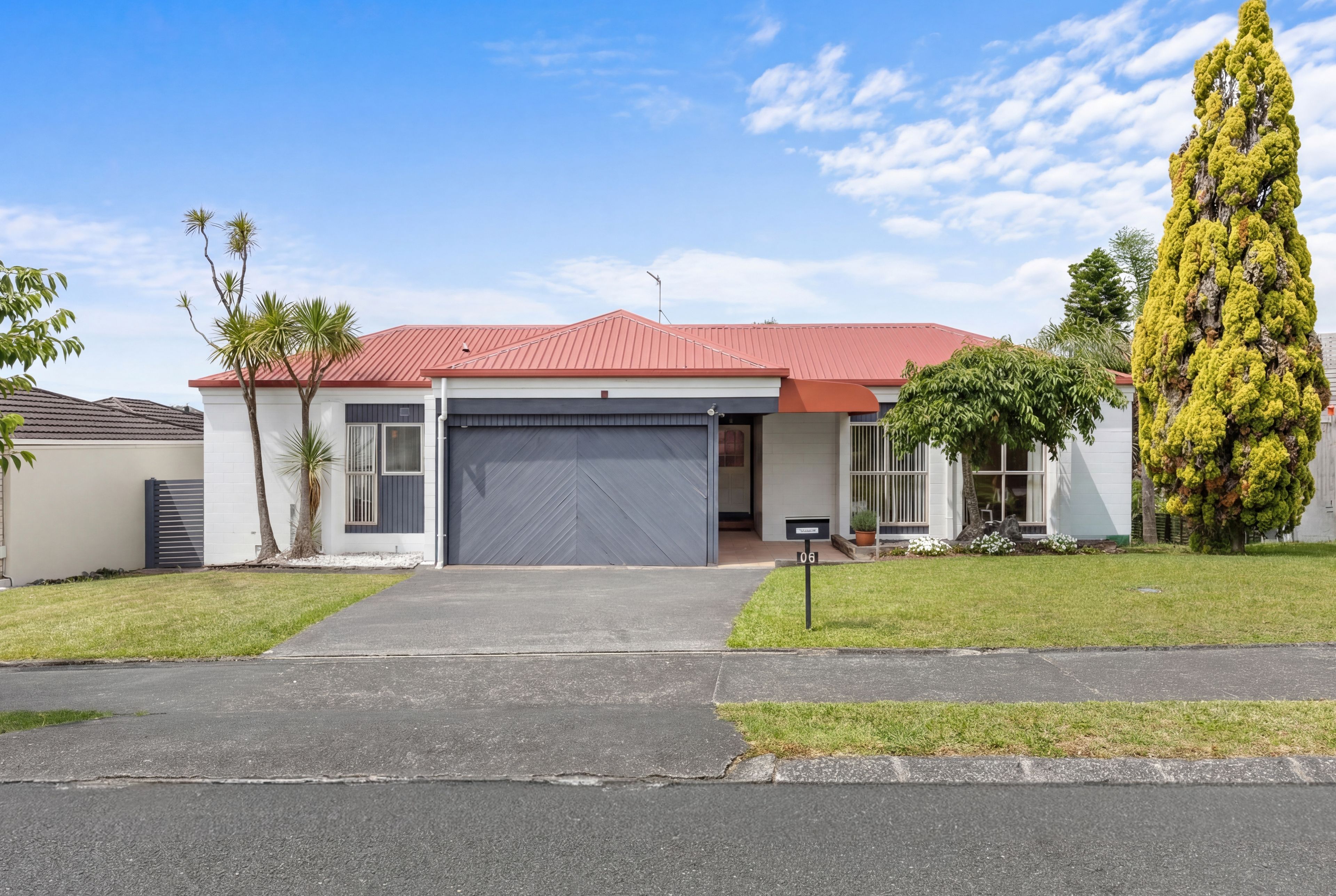 17 Davita Place, Farm Cove, Manukau City